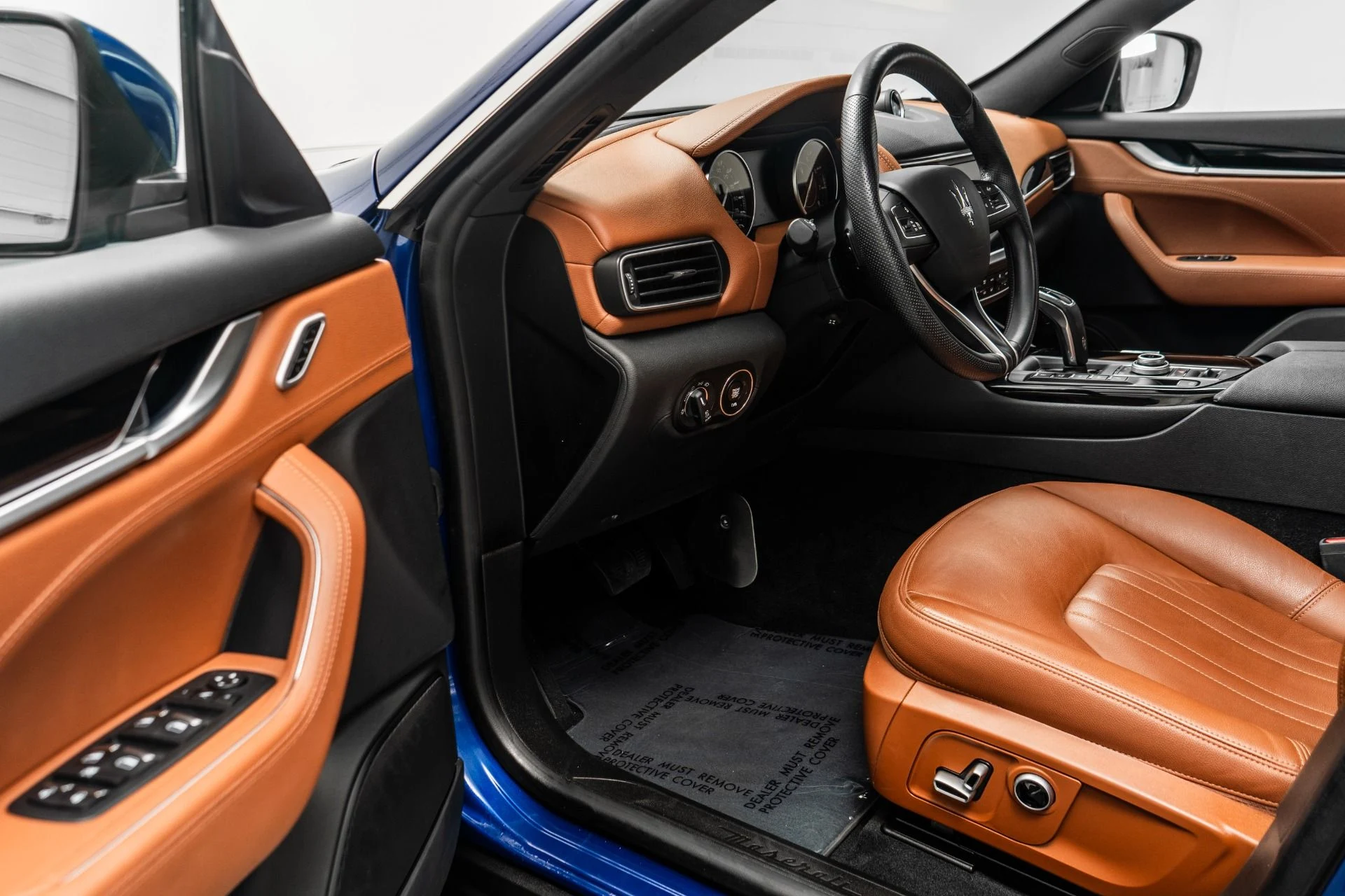 mph022_3522977823_Used_2022_Maserati_Levante_GT_1756225683_1b3de08587