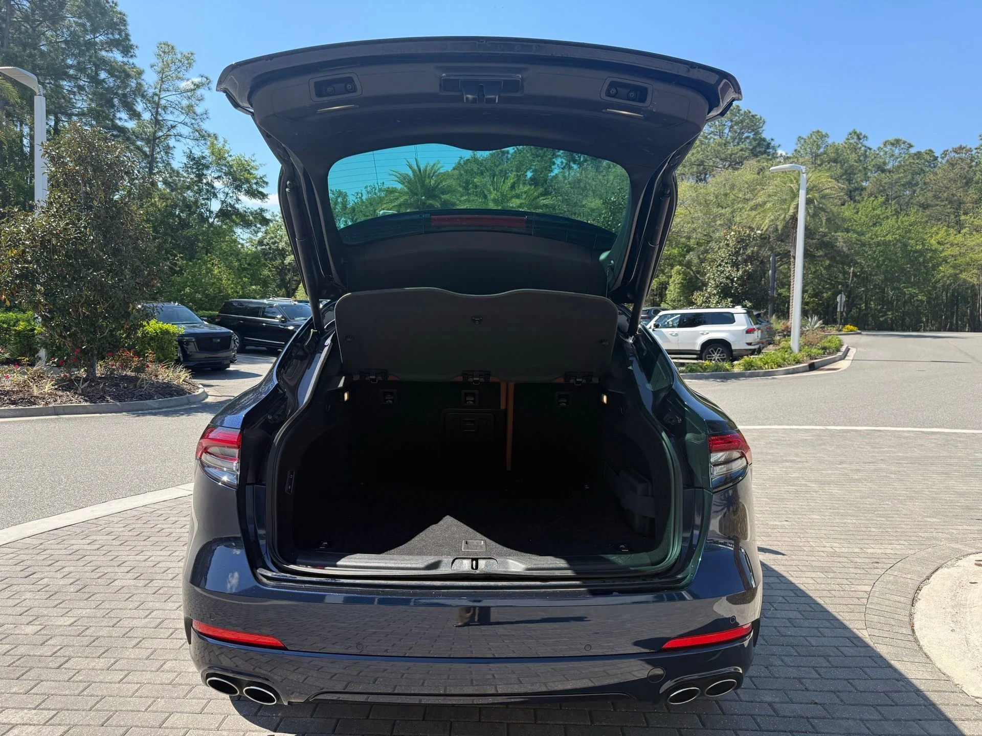 mph022_352730304_b10f606c483248d2807a6231feb1f143_3c807daf35