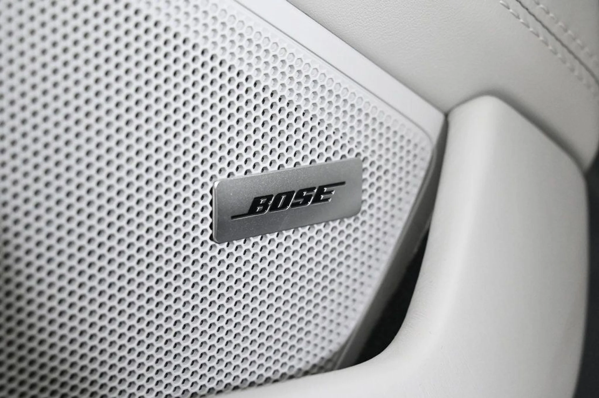 mph022_3536488211_090a0cf202764607a9f84d21343b234f_bde60bb440