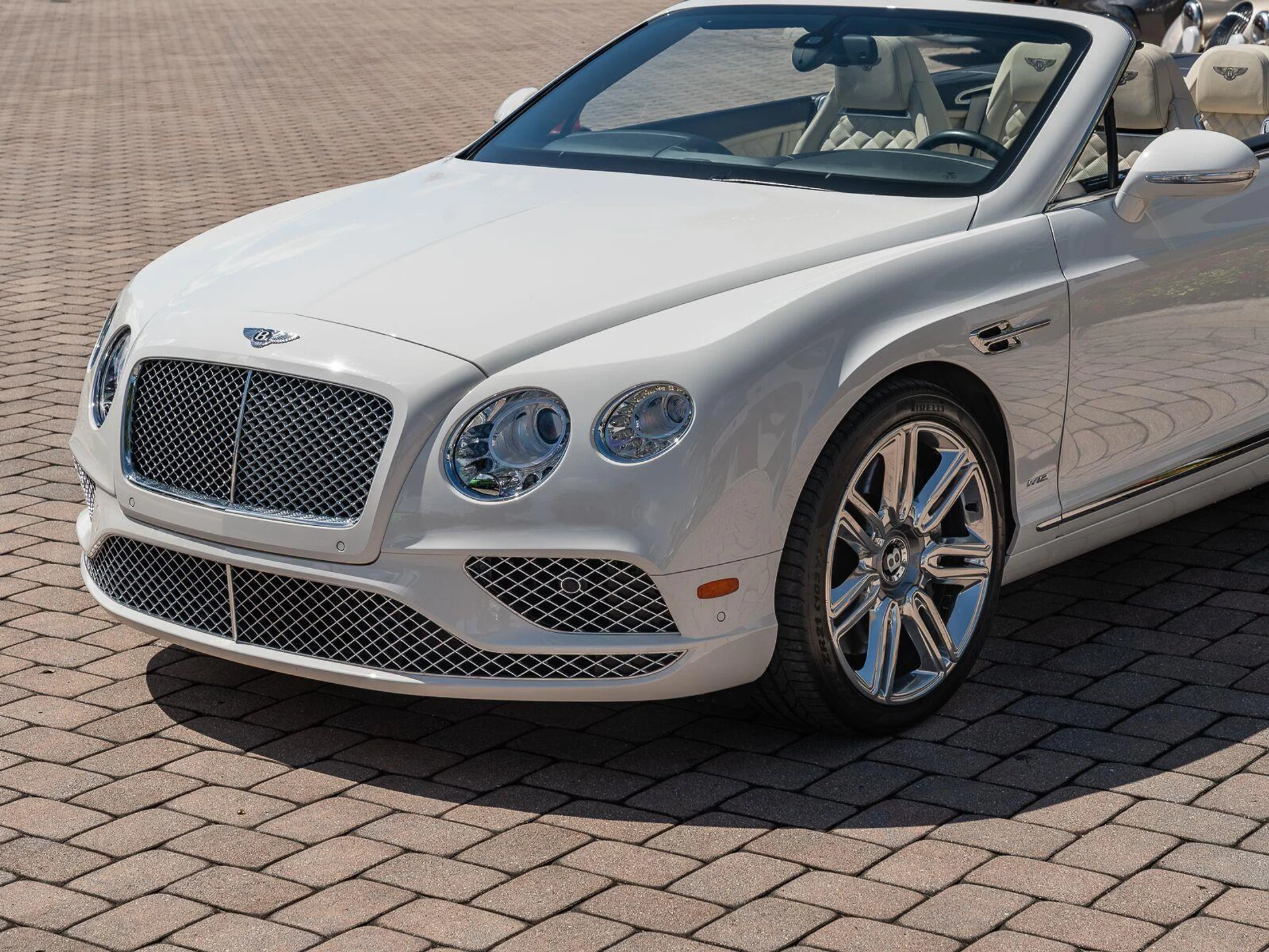 mph022_355052034_Used_2016_Bentley_Continental_GT_W12_1789153606_7c07f9e55f