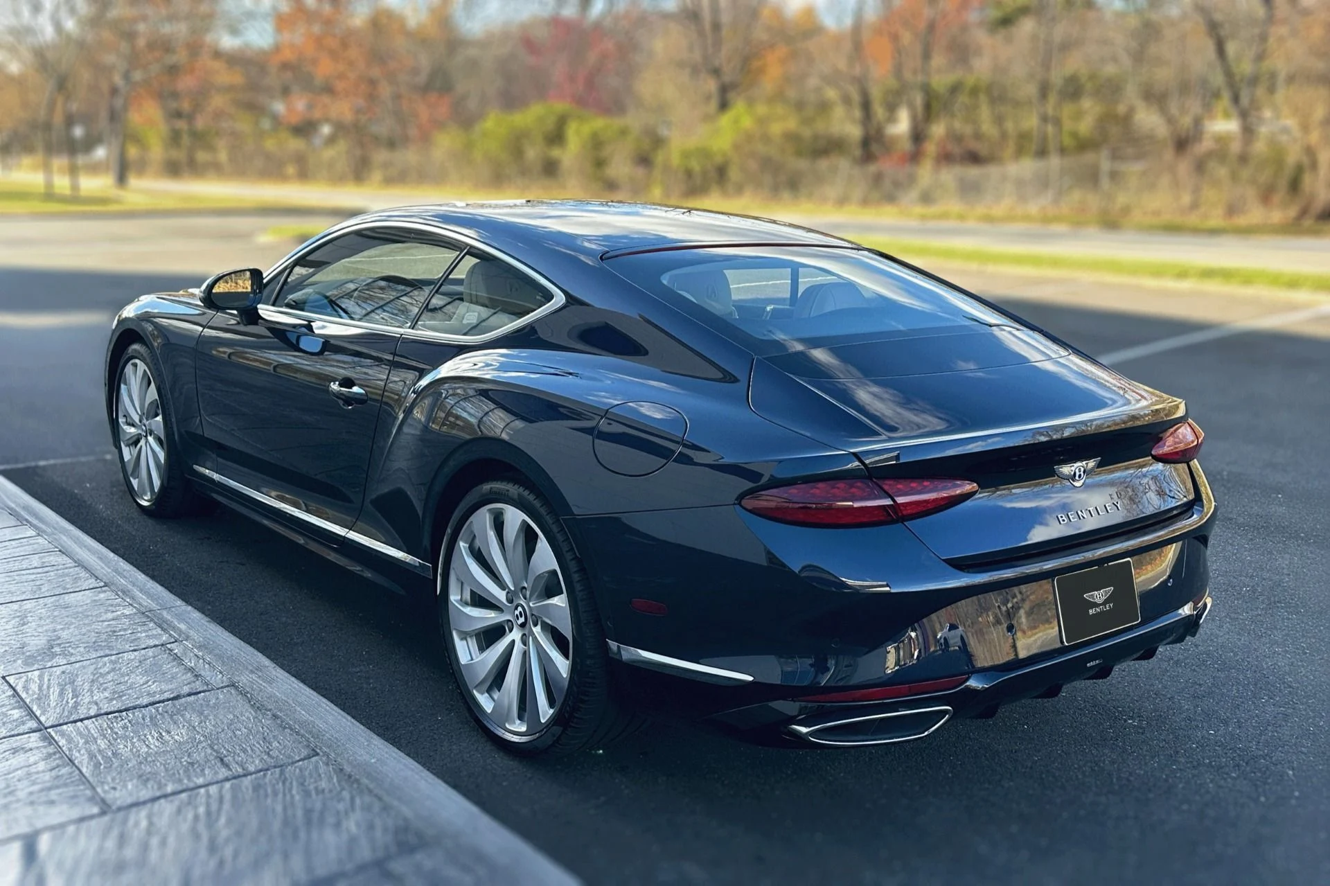 mph022_355334869_New_2026_Bentley_Continental_GT_GT_1763467852_285cc57d7d