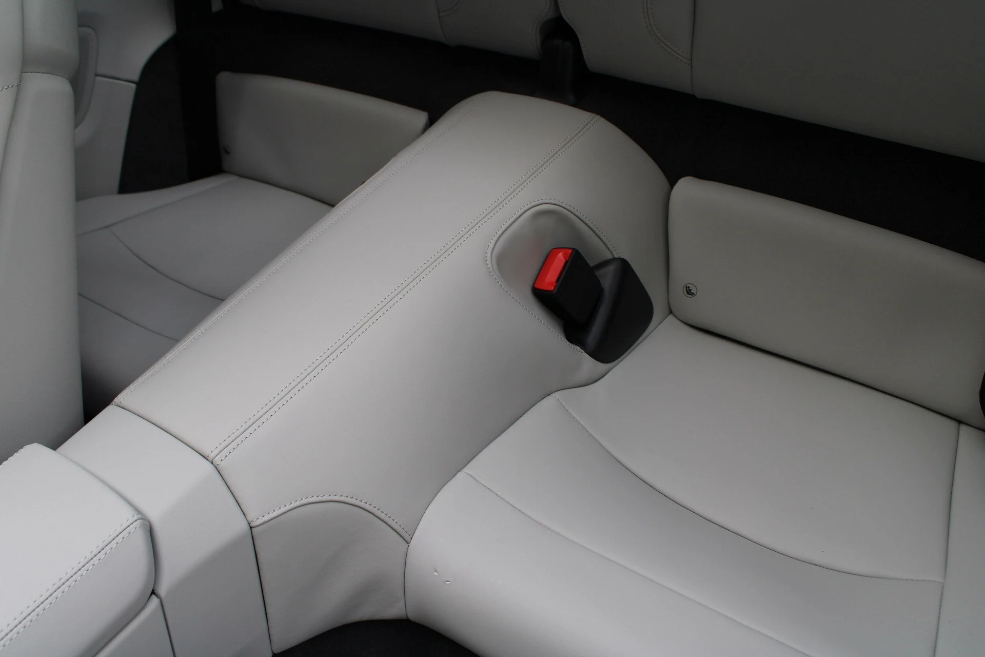 mph022_3558169979_a2b103809b499689692f7f75c7857f62x_97c14d2557