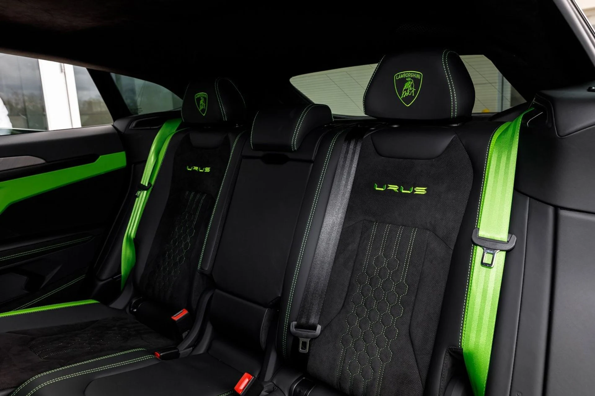 mph022_3562786330_0d2fe9e50469979466bae0d4d3bb34f5x_d6b8d5745f