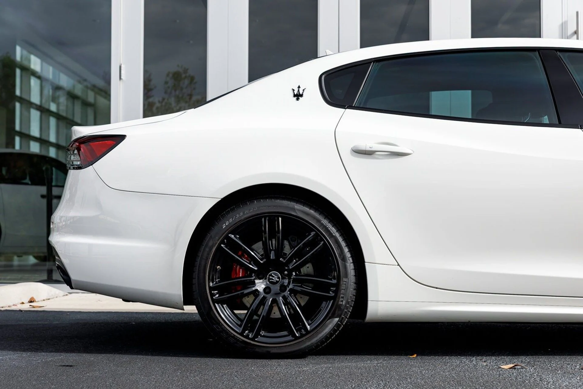 mph022_356374052_54e66c68484723537e951c36df6877b7x_8e5fba2609