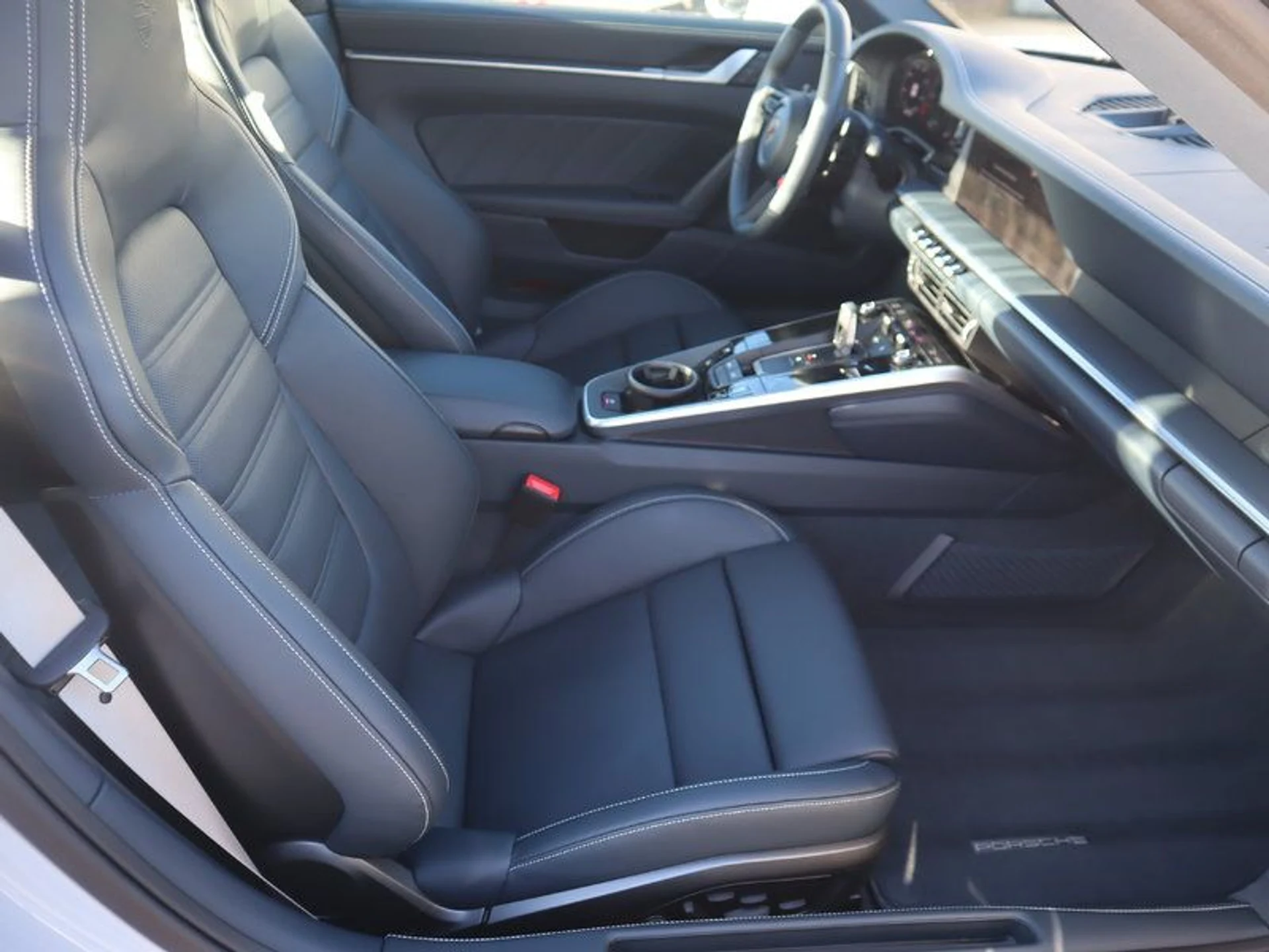 mph022_3570061494_37512047_08801_928c0af7c404fff04b528cb717d3369a_5f5579ced9