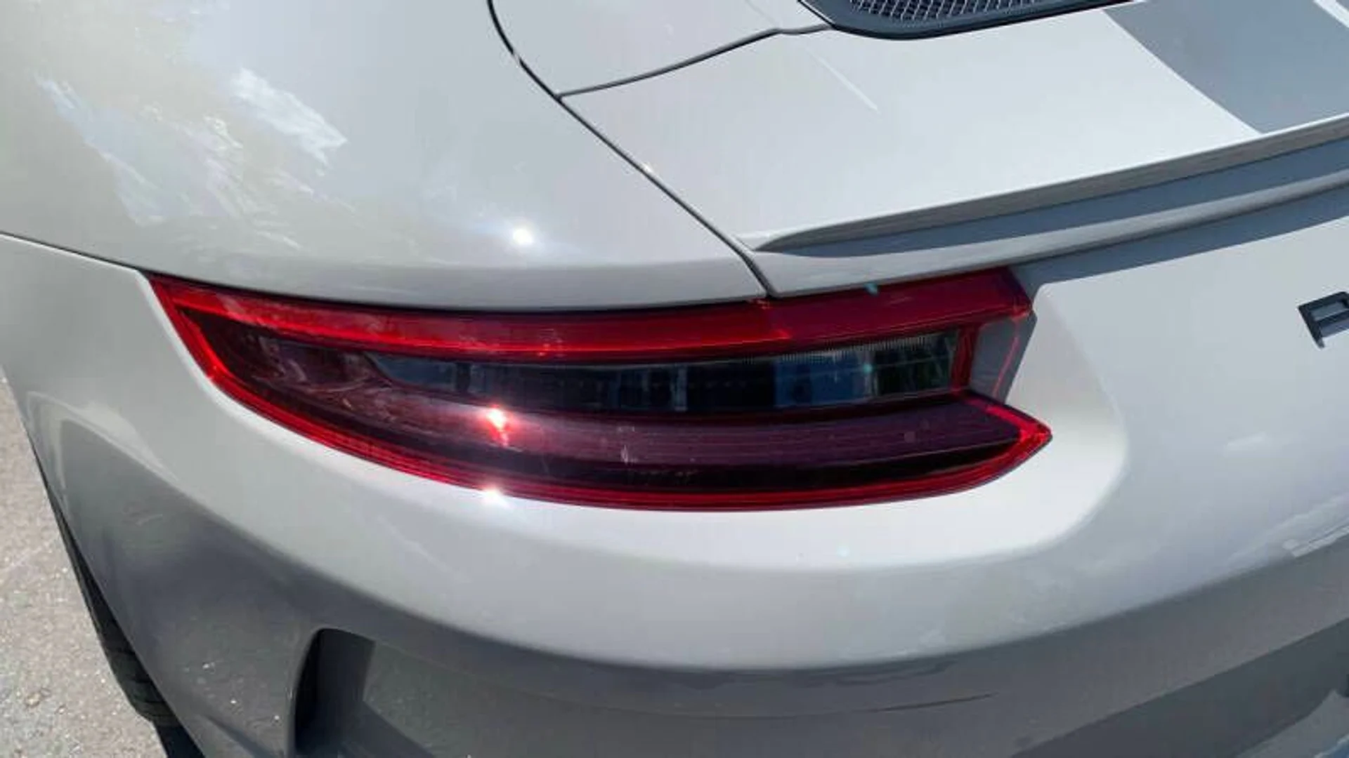 mph022_3570981147_2018_porsche_911_gt3_2dr_coupe_6966832ee5