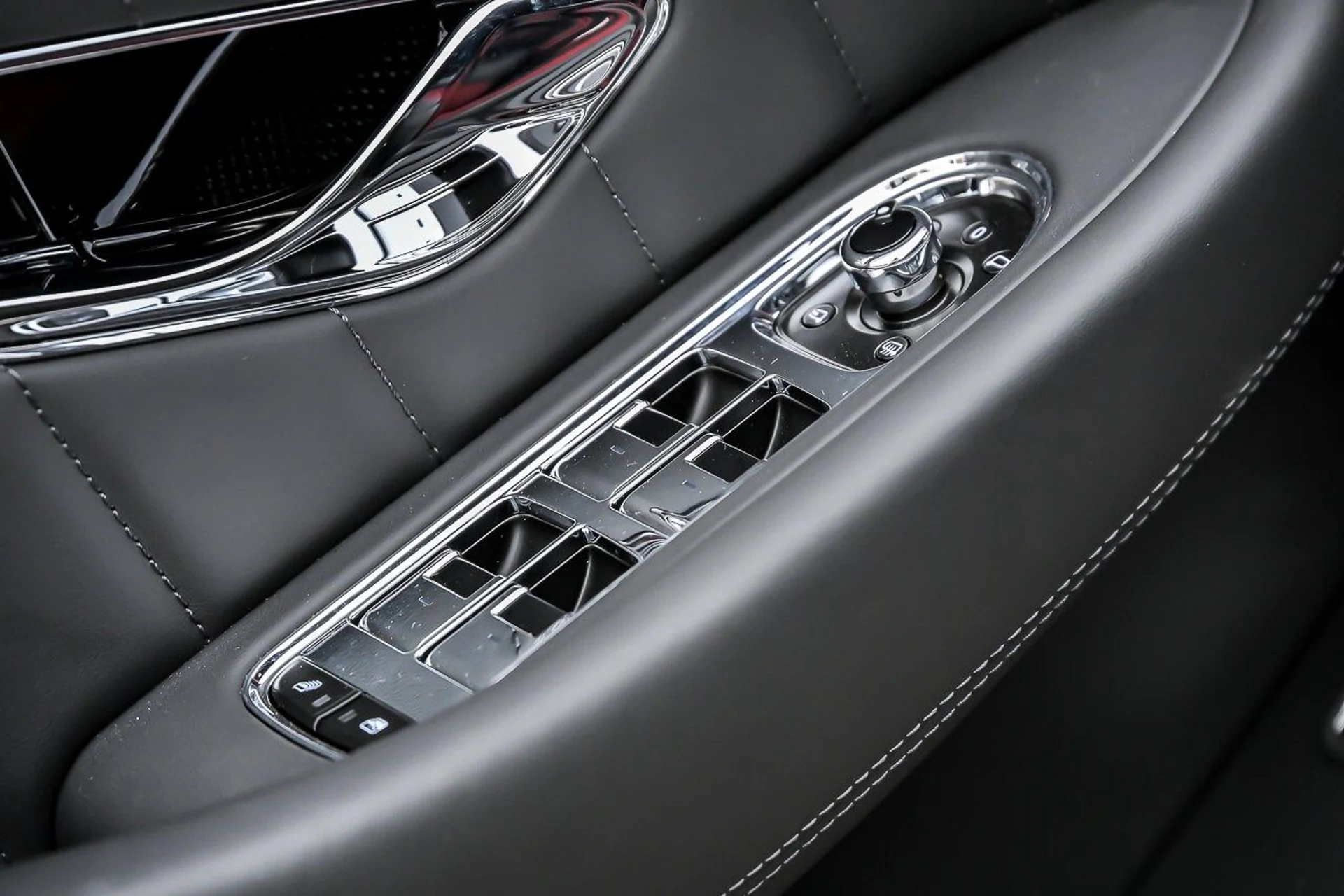 mph022_3581761131_fd52795c30e72ad875fe36b922fff53ax_70daa4b391