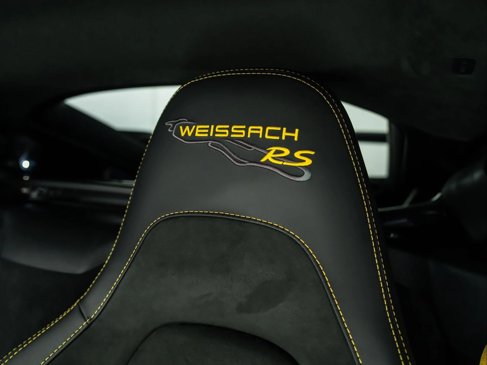 mph022_3586155615_697c9fcf5f2ea2db6d2cd2e2f50e669c_ae10402f23