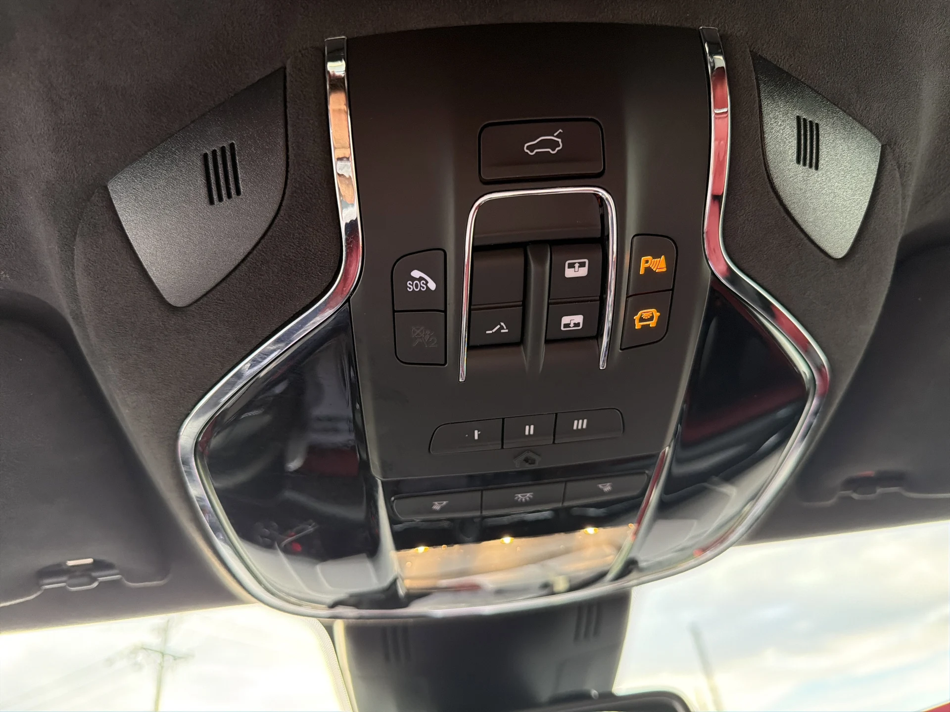 mph022_3586528809_23_b1f6161f95