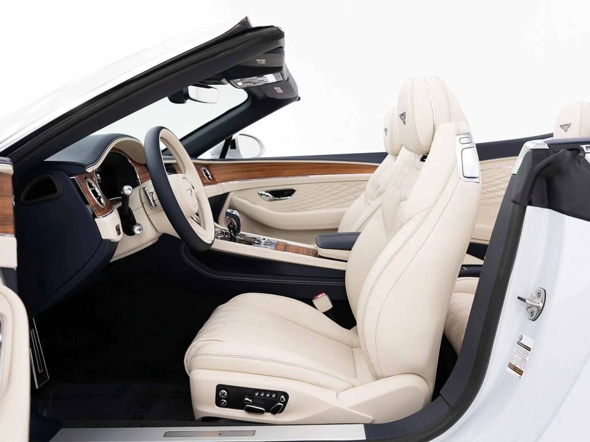 mph022_3591415122_15fff00cb49d709e2e7a7baefd69e871_00ad86aba5