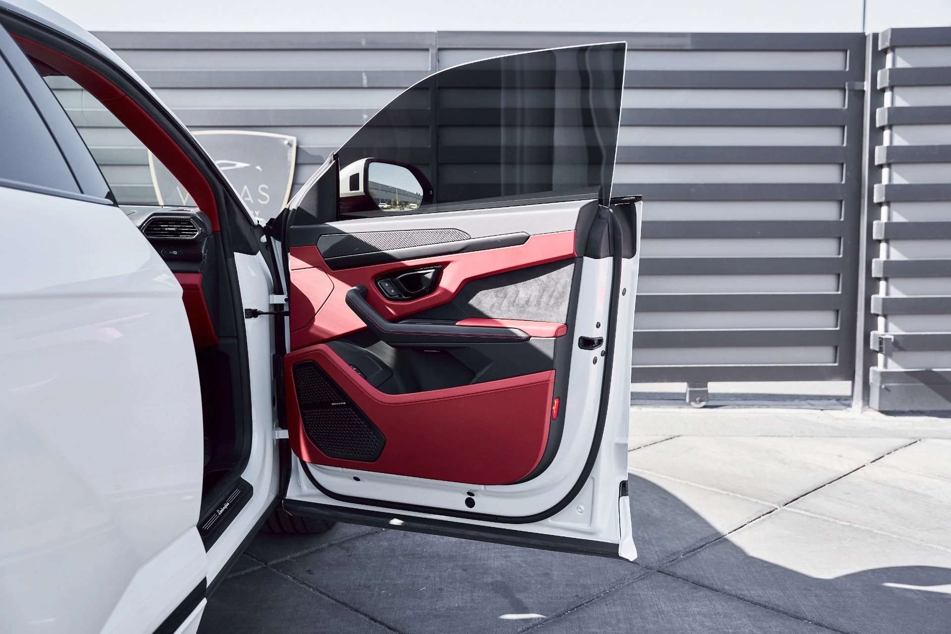 mph022_3594825861_Used_2024_Lamborghini_Urus_S_1769733228_32c19e2307