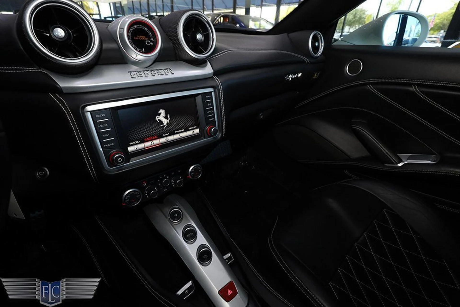 mph022_3595389010_used_2015_ferrari_california_t2drconvertible_6305_23020099_23_1024_092307c7c8