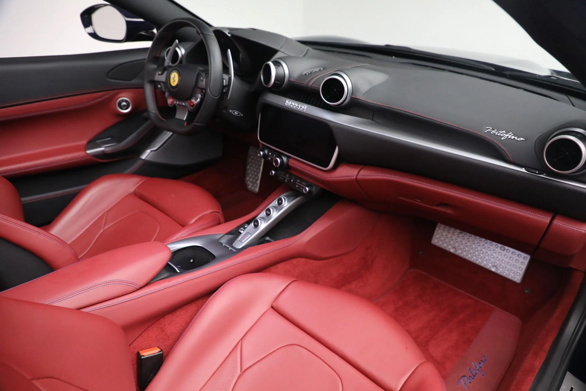 mph022_3604954222_Used_2019_Ferrari_Portofino_11d2e6fe22