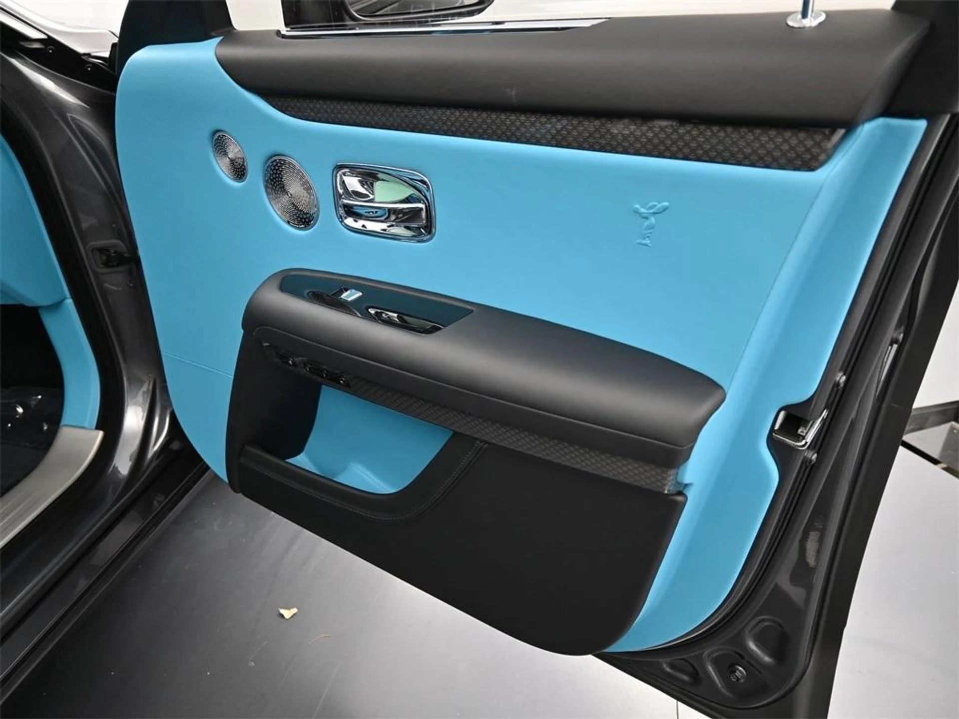 mph022_3605675201_Gk_Z_Qjkf_Jjr_R41_Kz4_PT_As_Z_Iwfq_I_199a45b472