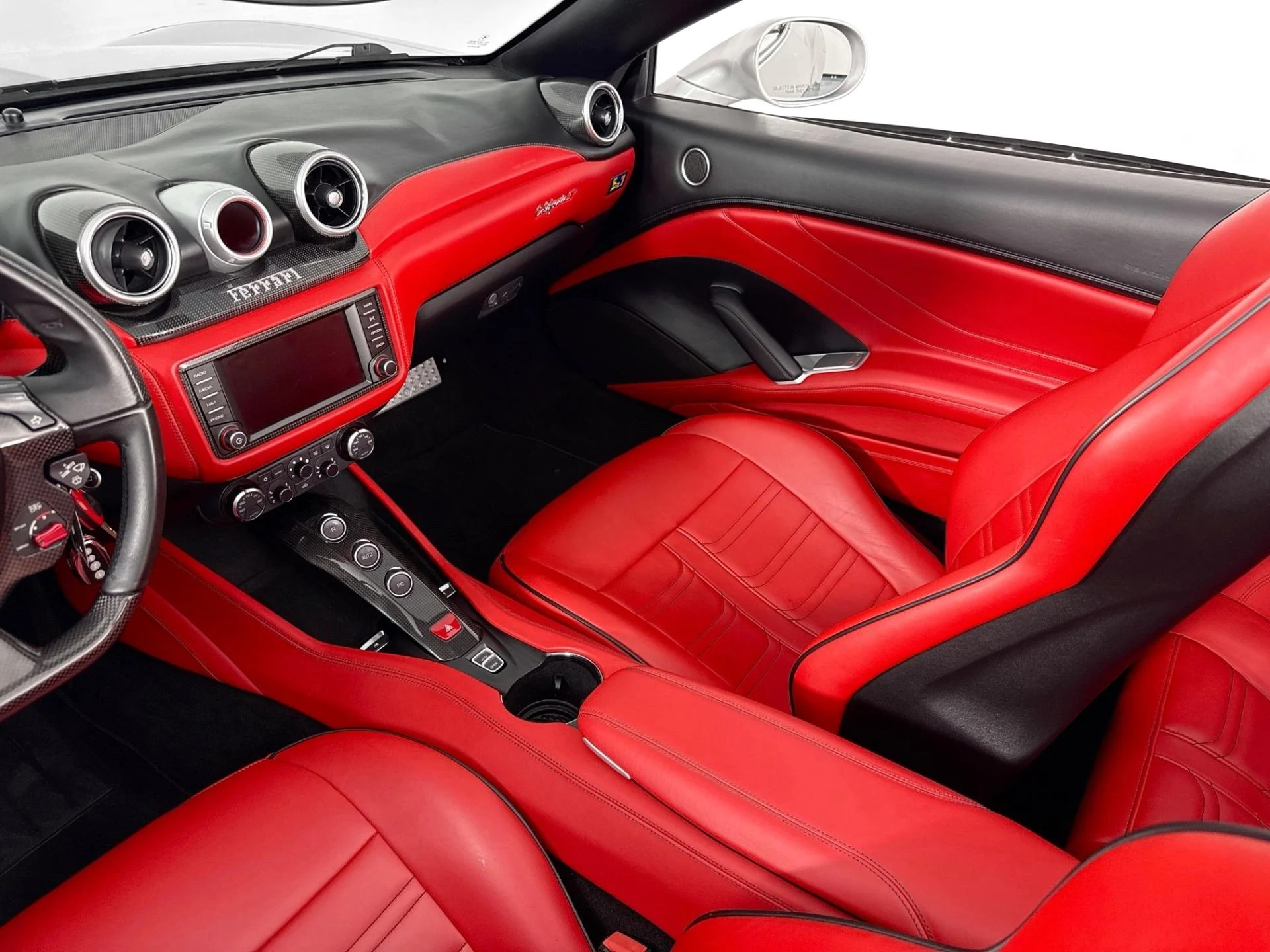 mph022_3608029575_Used_2015_Ferrari_California_T_1782334334_88da86dc38