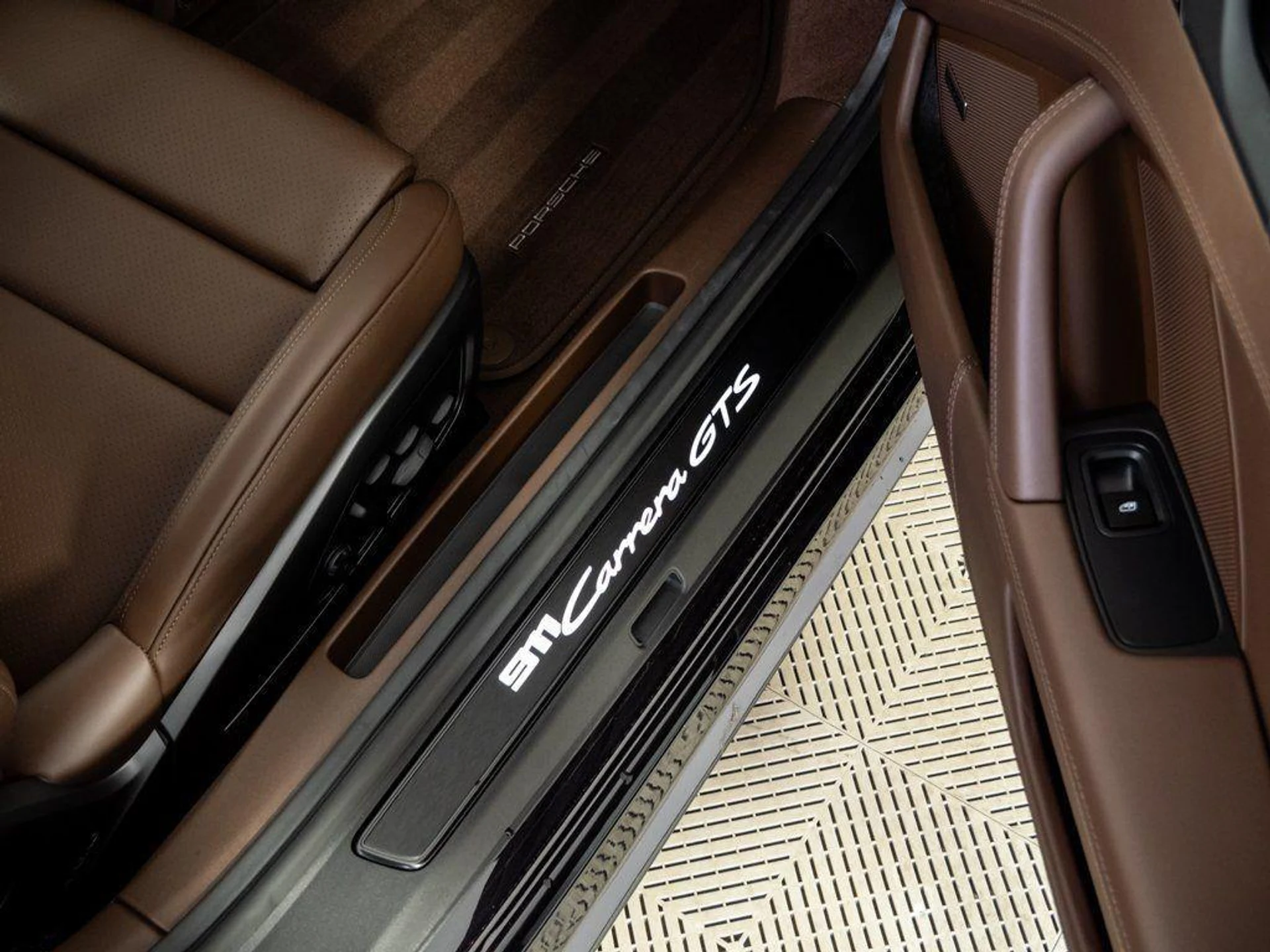 mph022_3612359590_2_Rl3_C4ku_PQ_2nnkt_Saxst_TV_1_Ca7w_cd3bd69b04