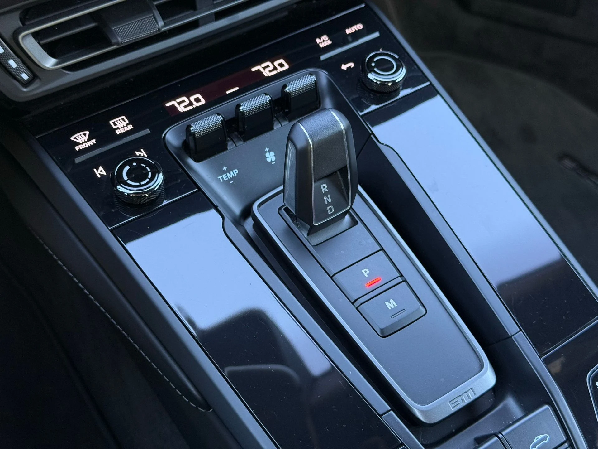 mph022_3618671580_32e84b678040a0ae8798285b0b414f2a_22a25926db