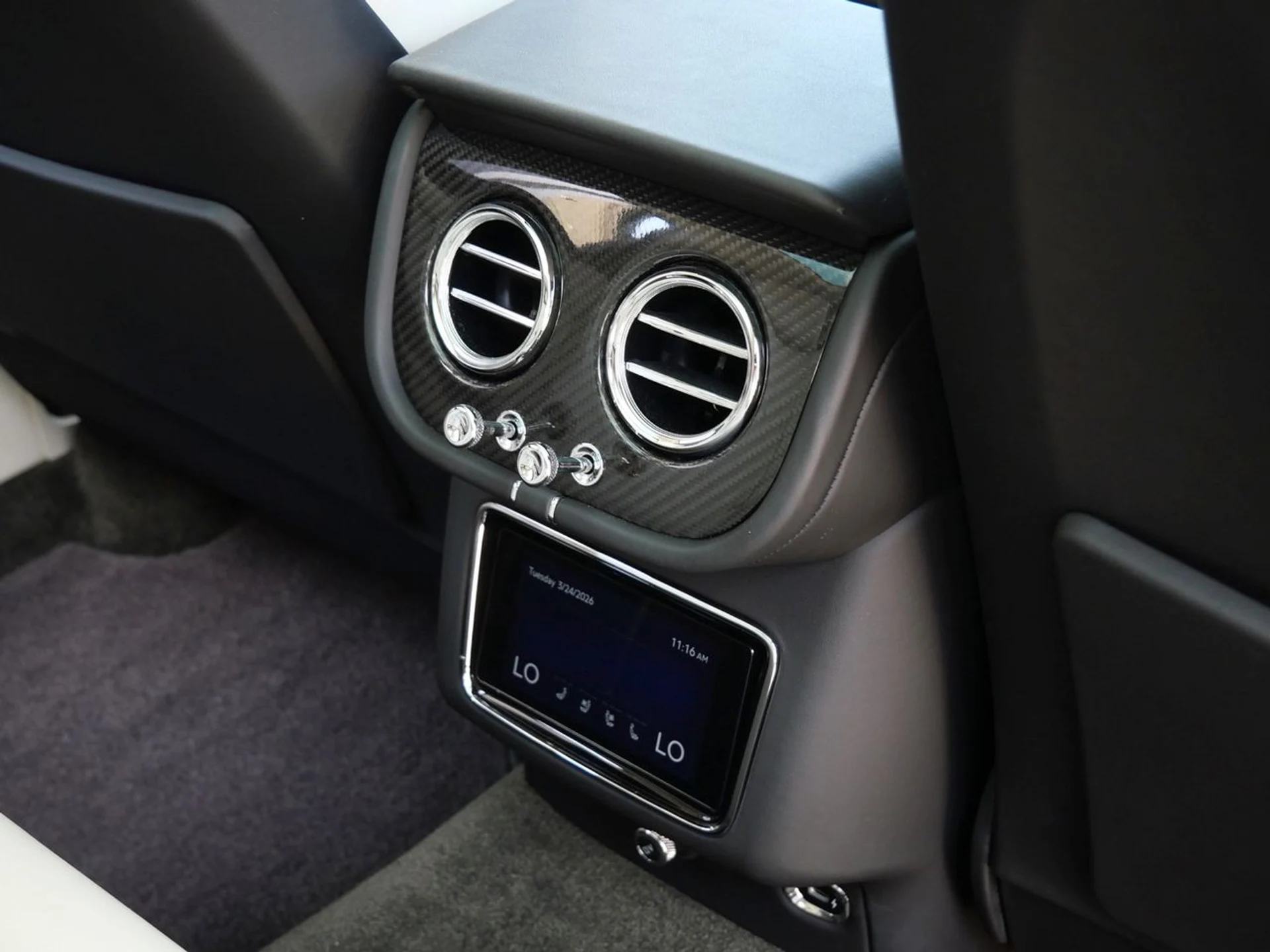 mph022_3620452502_1aeb3adf113583d2d6c5e29ca297aec2x_bb4a458ccb