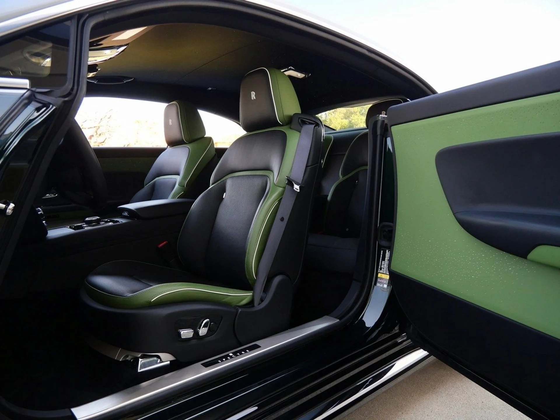 mph022_3623080625_0c8836f5707a6a9eec5fe1044311bfe5x_db9fcc204a