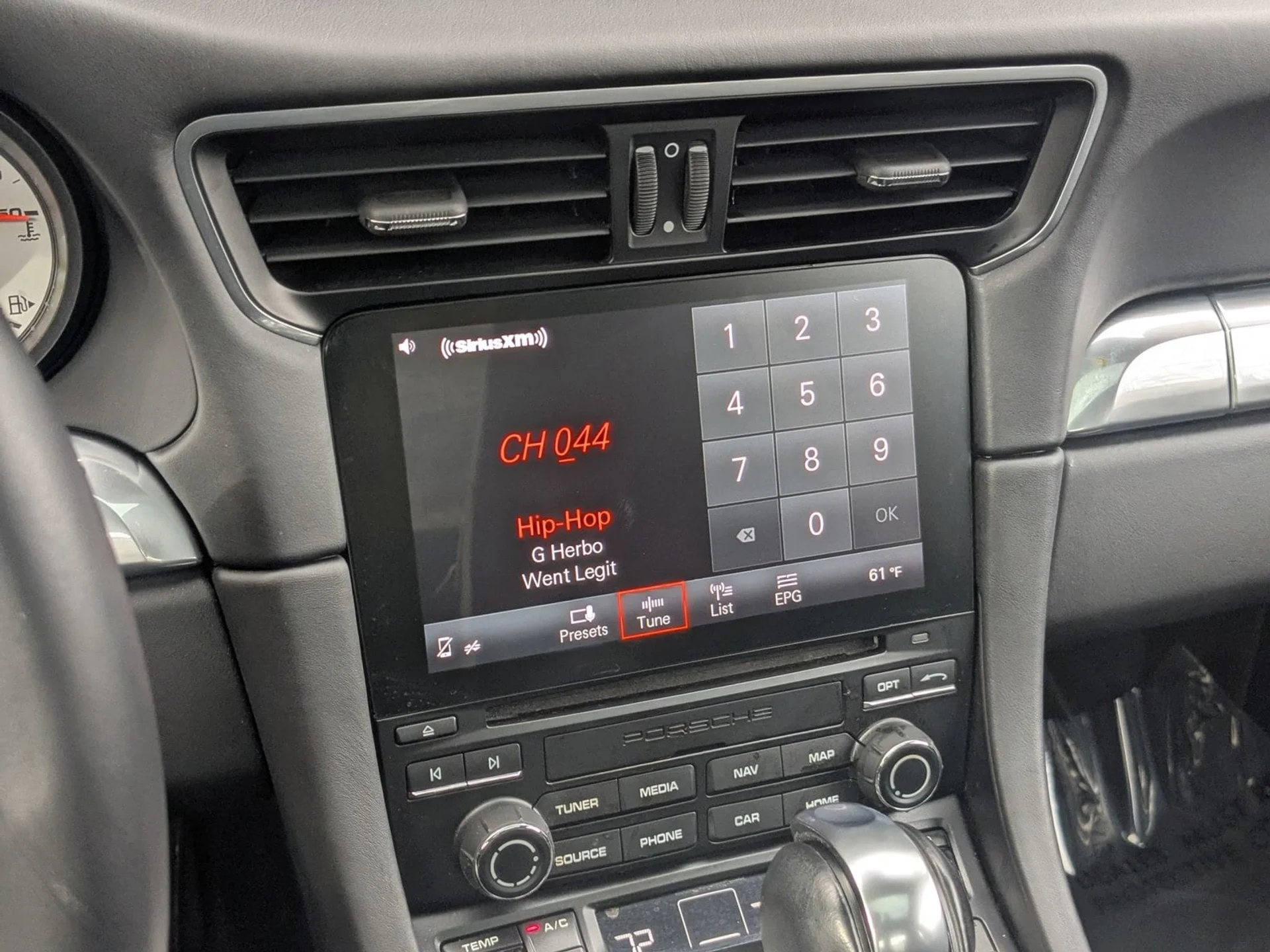 mph022_3623292091_edfbdb1cd46a241f767bd2eced62167ax_cc47a930d4