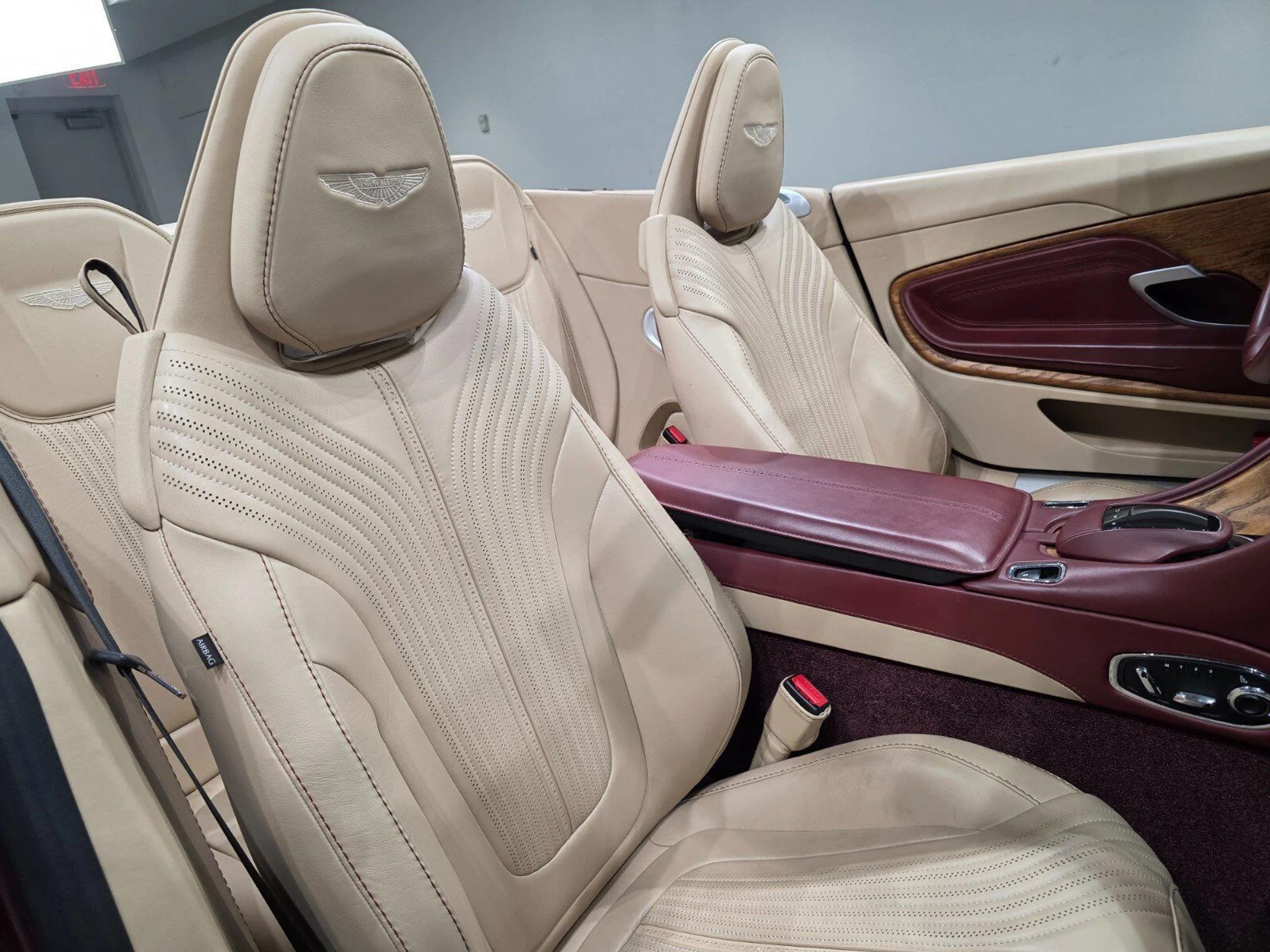 mph022_3626806154_08f5ec5aa20a5d19c0e131d0e560c6e5_2558ac2226