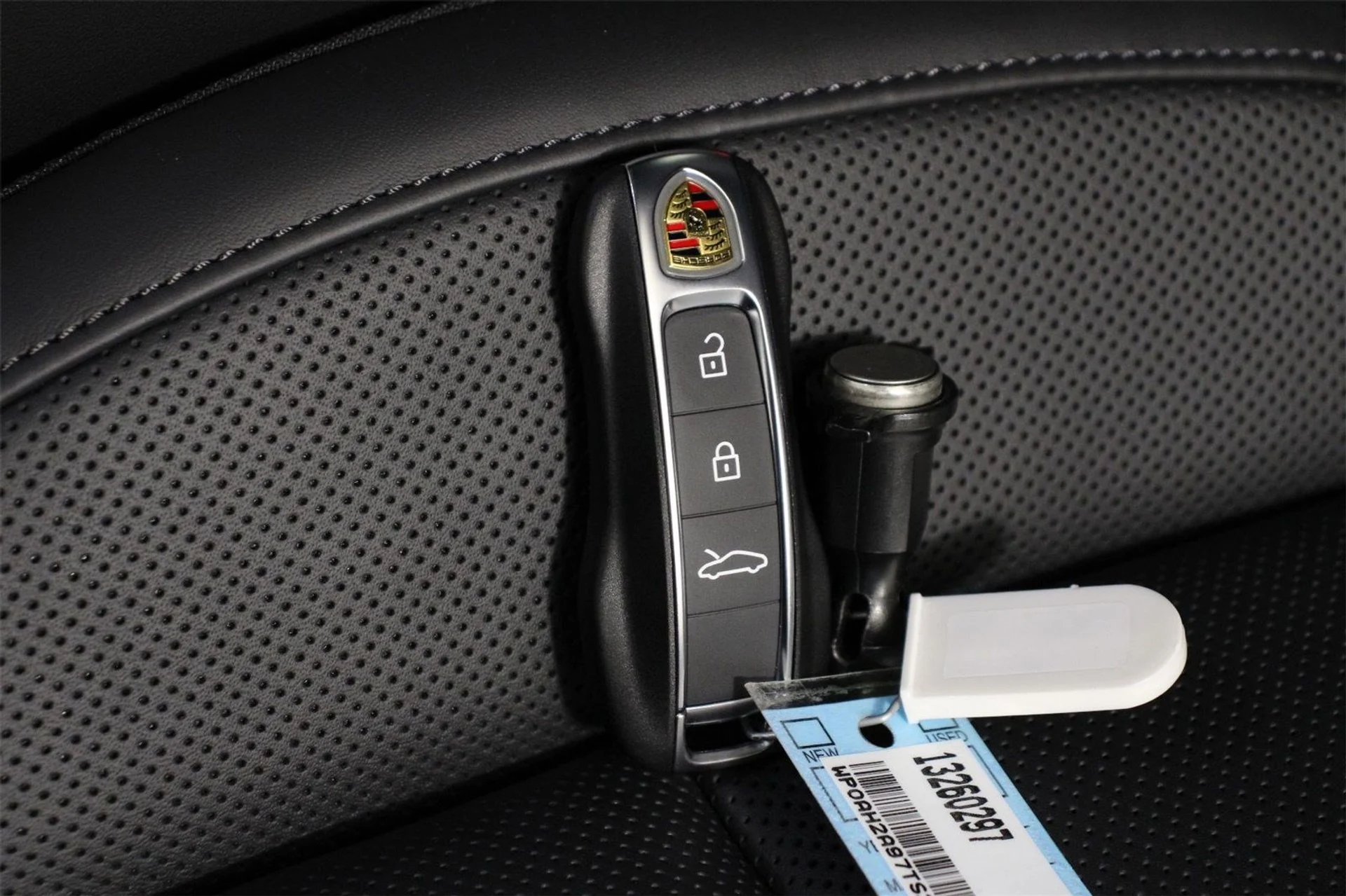 mph022_3631368505_85c61ea74dccf7b6ac6edbb9e7e0b10d_54873260d0