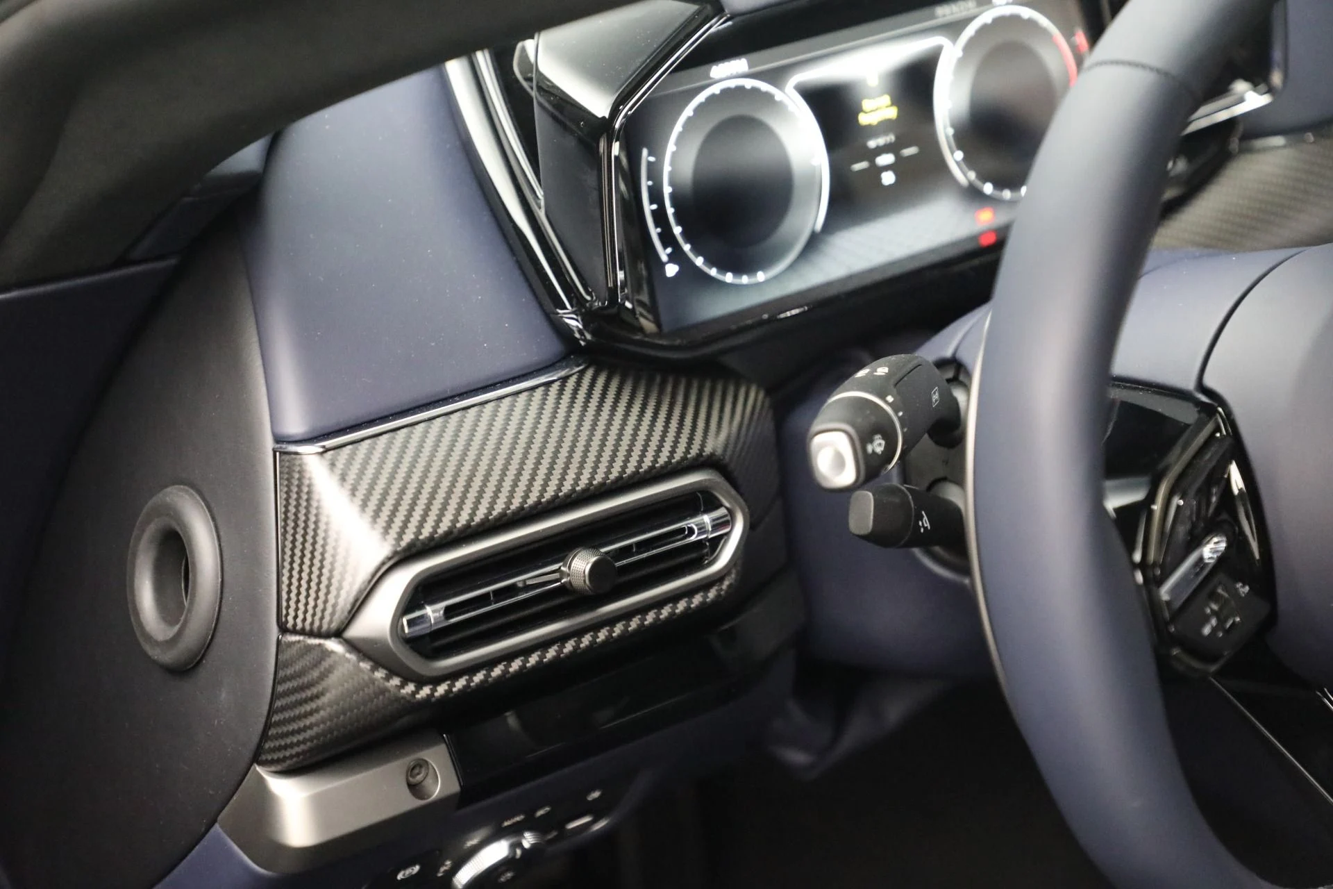 mph022_3636643033_New_2026_Aston_Martin_Vantage_9b73f25890