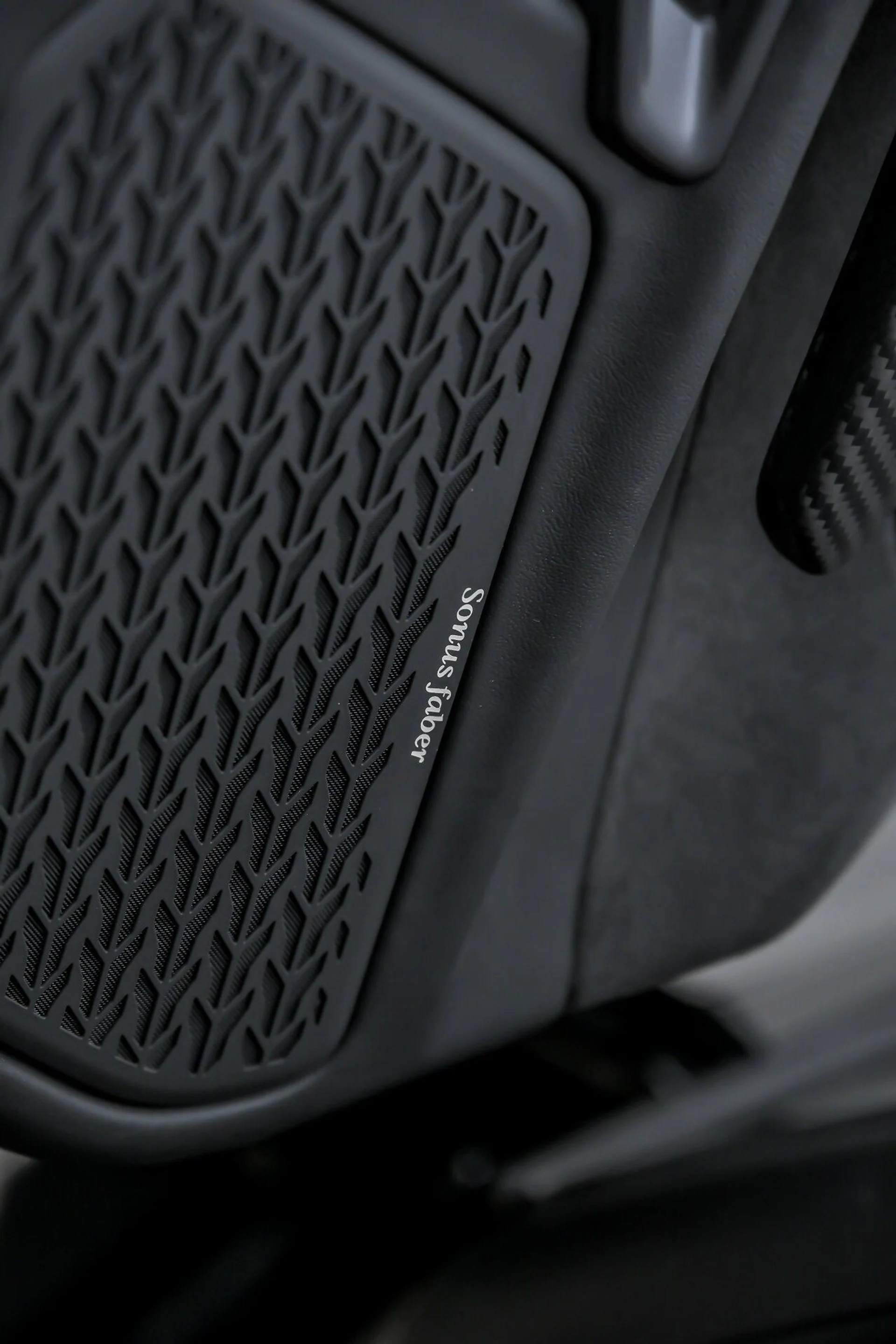 mph022_3651762713_71fe0b14e3a5b3ccb5bebfc4a804ffa5x_4e909afe23