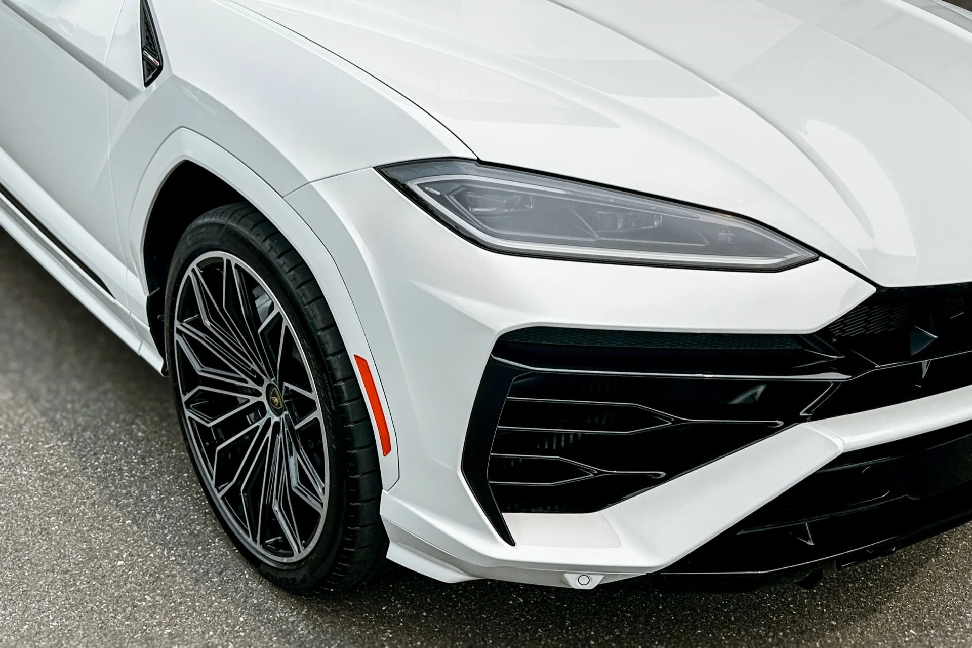 mph022_3655064345_New_2026_Lamborghini_Urus_SE_1784539635_6171e092da