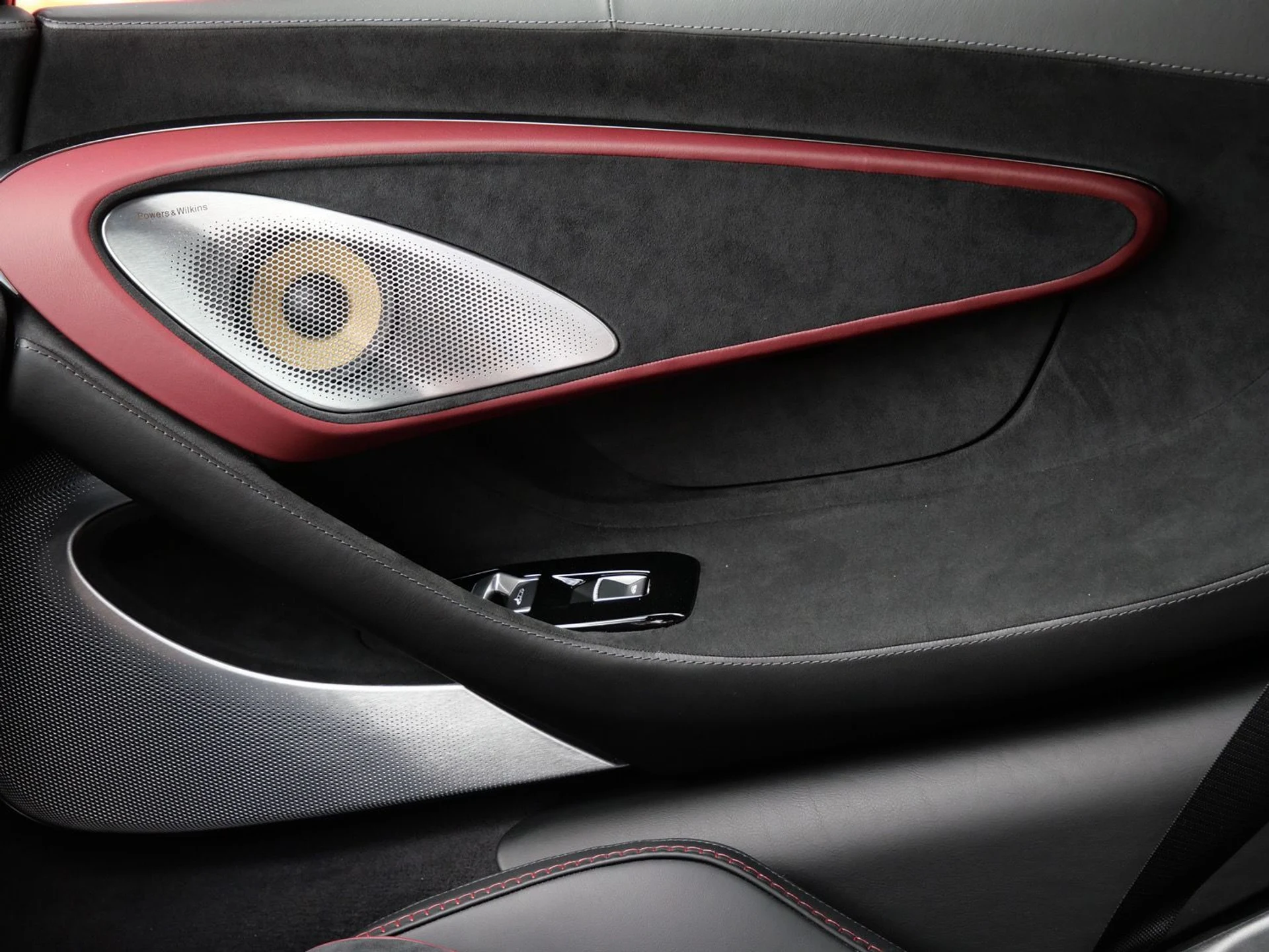 mph022_3660070116_5da7b7067bdcb5716dd3da7d303ec71cx_f25f67c52f