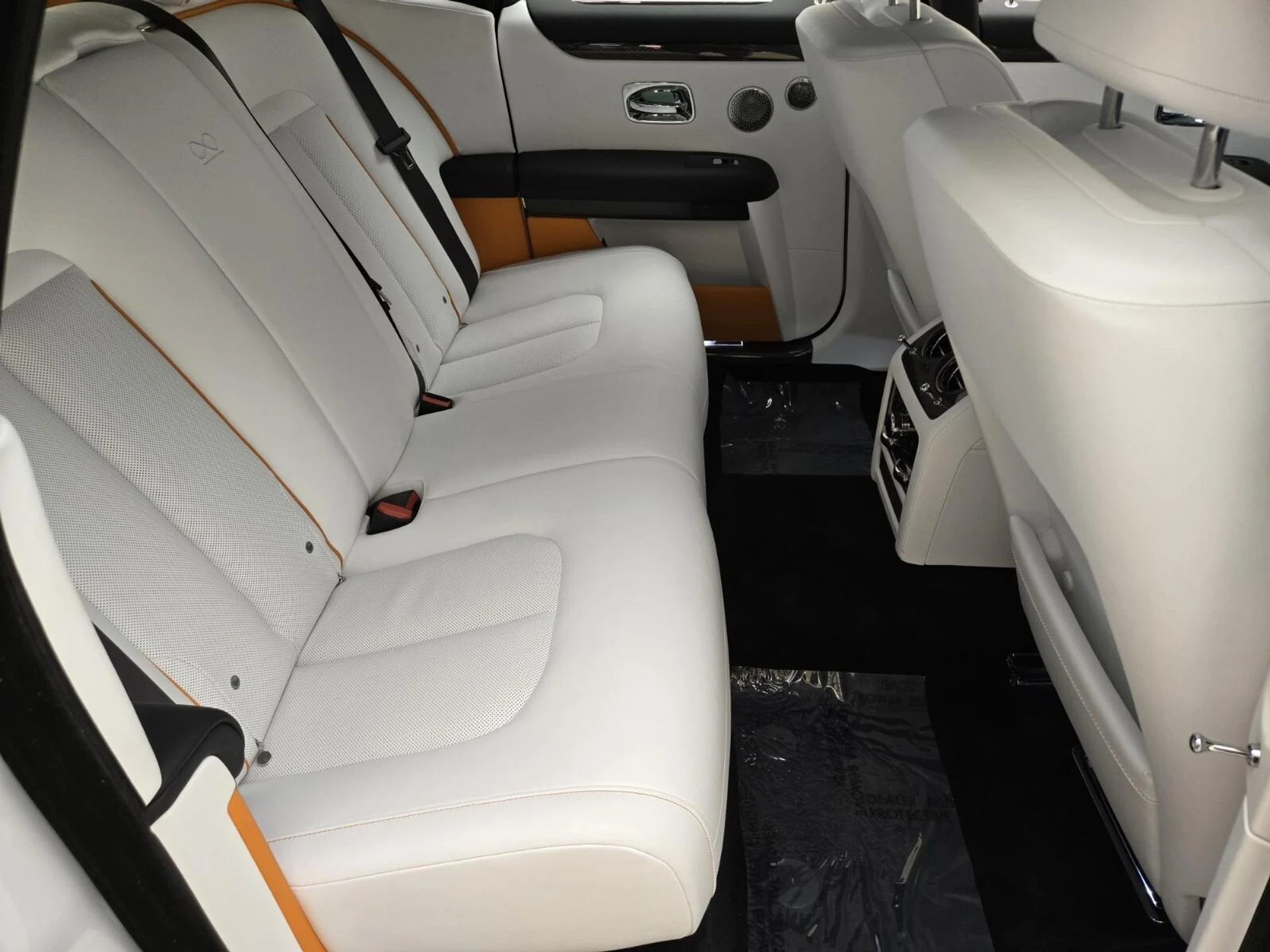 mph022_3672744955_New_2025_Rolls_Royce_Ghost_1753162886_e1960dbf93