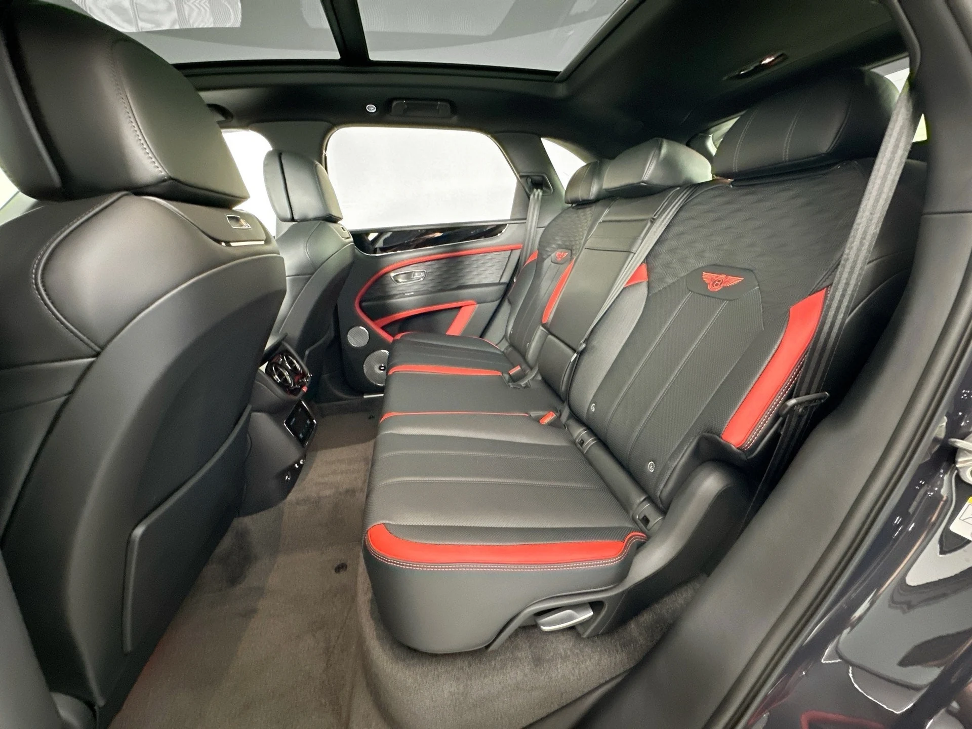 mph022_3674642394_23_dd36c71d24