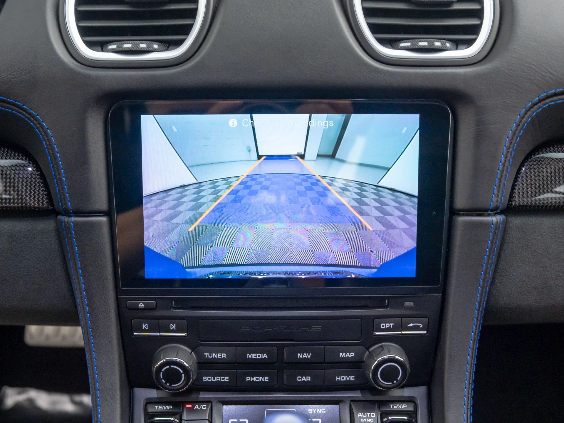 mph022_3675604123_a5d7e2d9e1b38bdddb04f44cd70f15eex_72da17201c