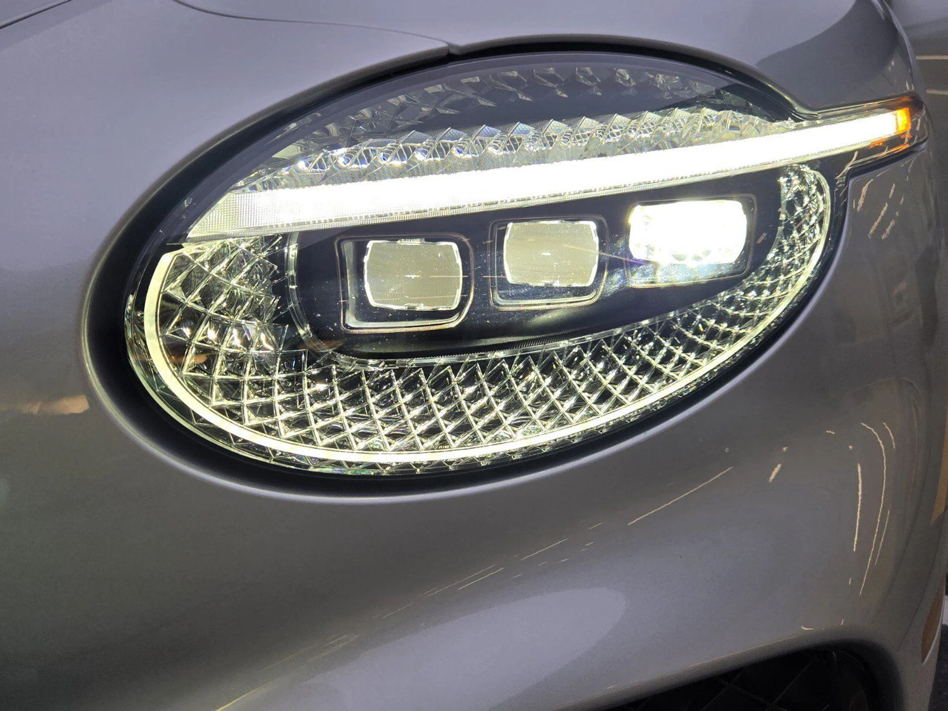 mph022_3676501915_acd71eef1ce87241193741d8a0082399x_cef54908b1