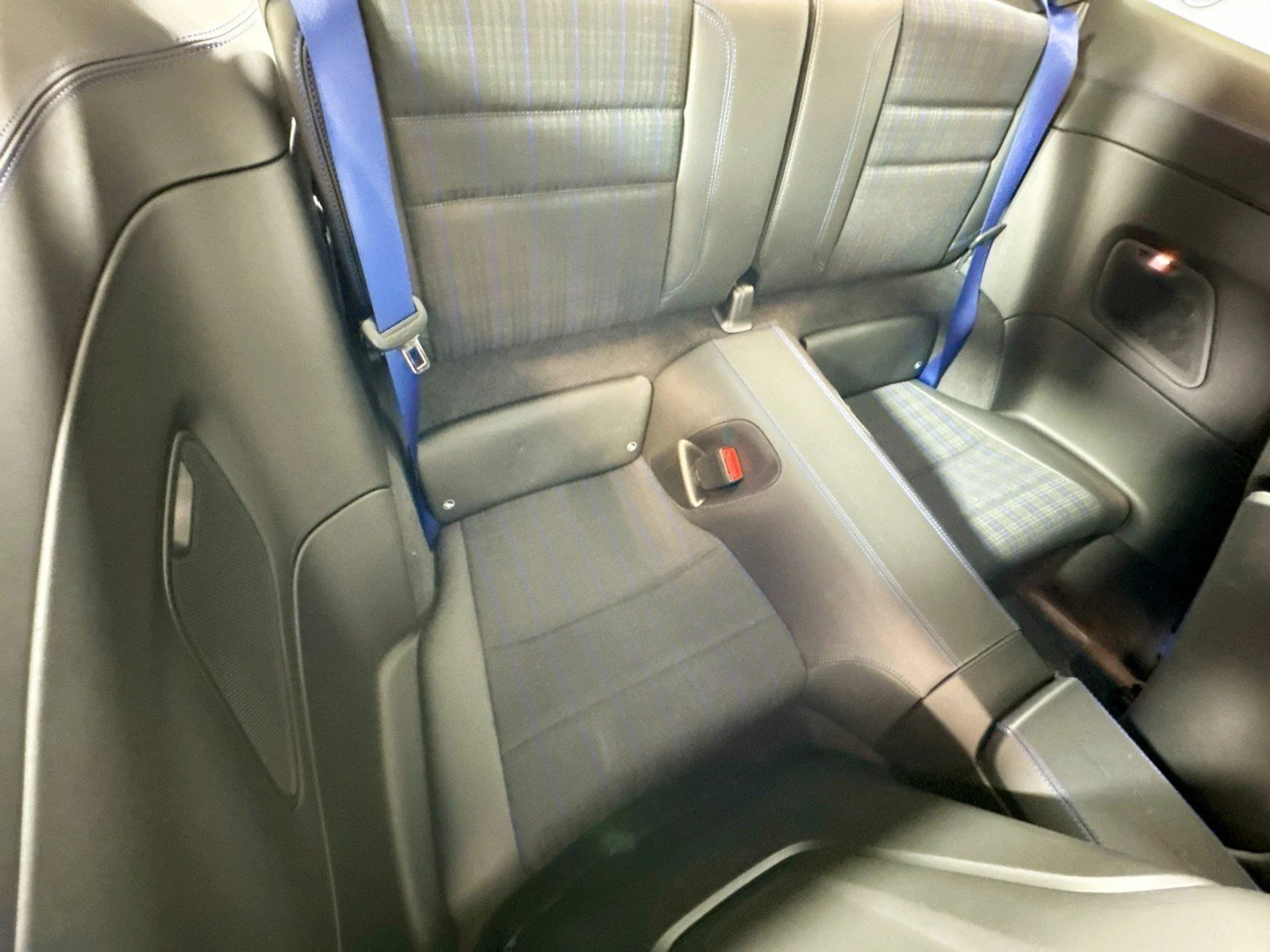 mph022_3680372969_5fcd2873f762a3e3490a9b490e9da128_6b647f04da