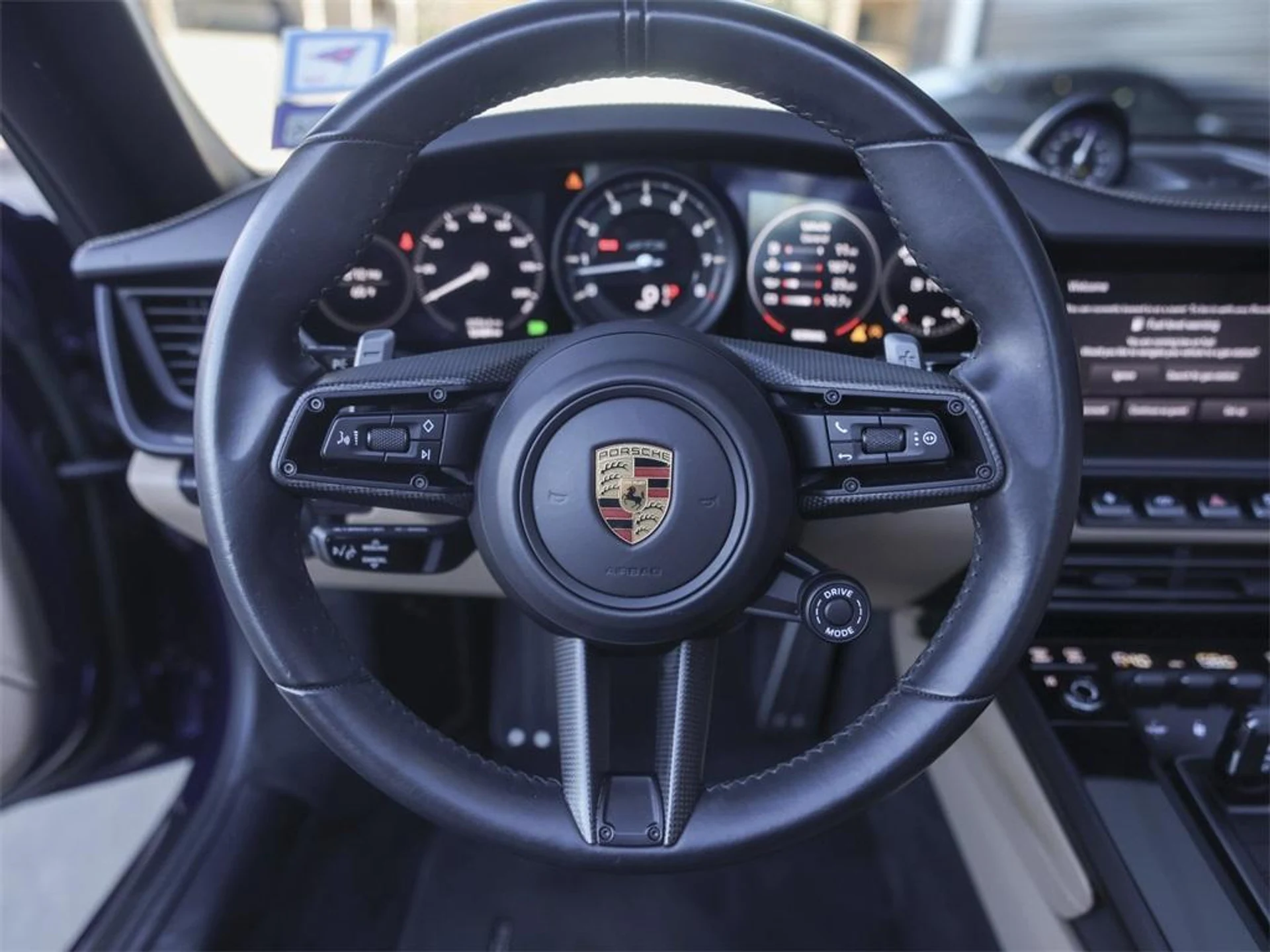 mph022_3682881717_i_YOM_4_R8_LYALD_1l_LF_Ba6ol_F2_Wp_I_9458cd4ebf