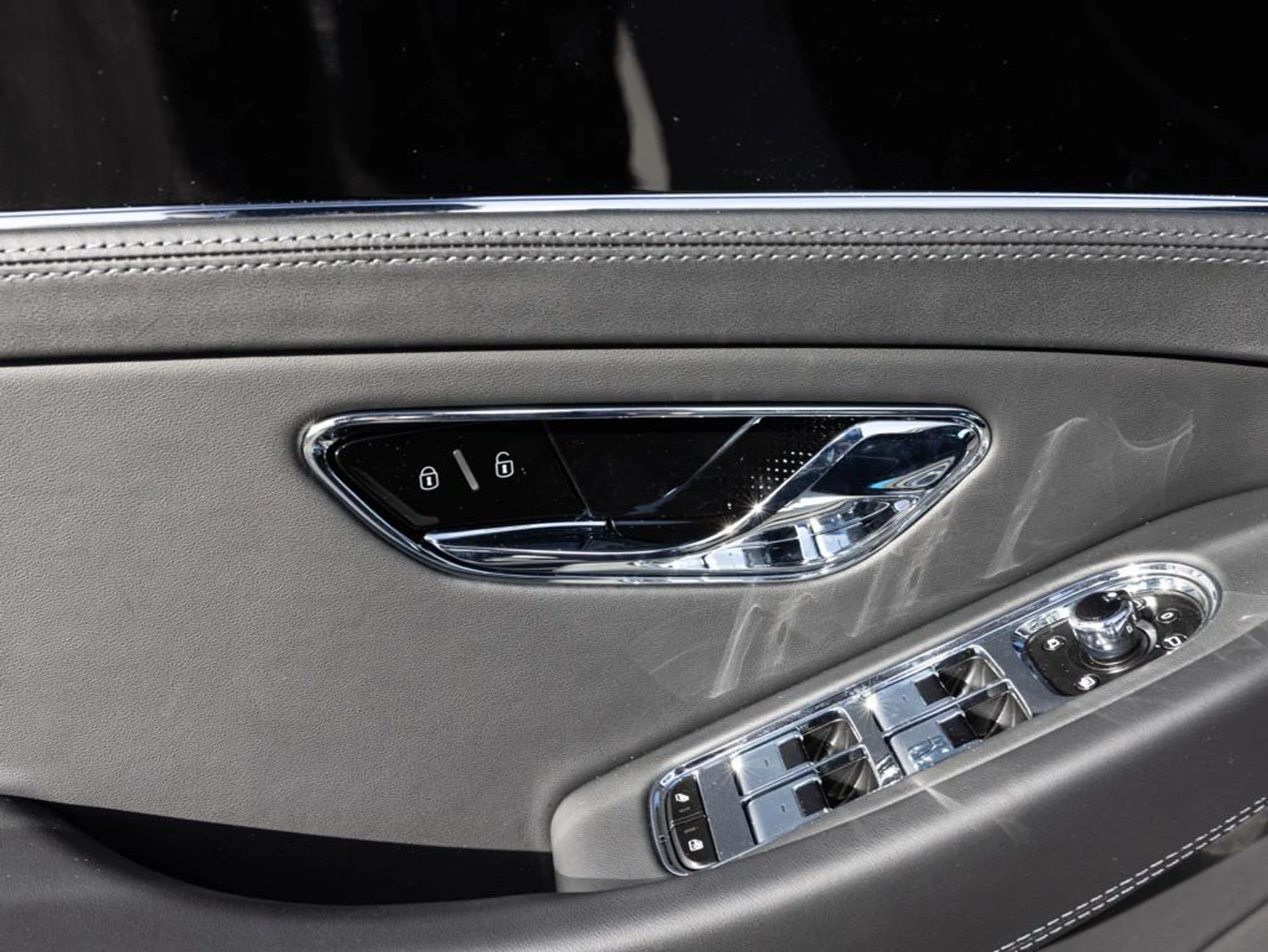 mph022_3686647187_477125128_692b3271b578948aa2d4127e_eb7da664d6