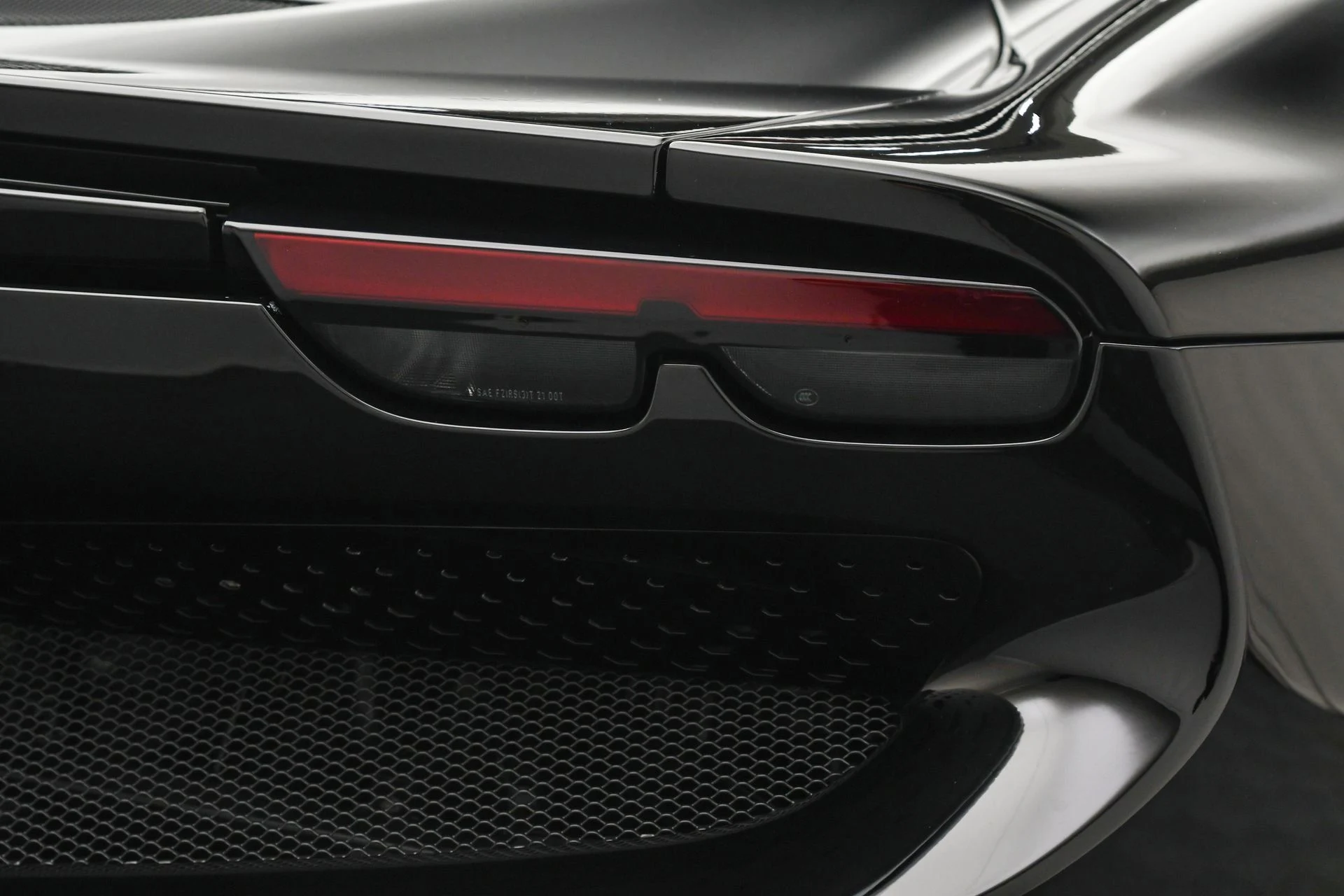 mph022_3690060022_5f9fb9e64e054873a70acb48380fd3c6_c3749b7205