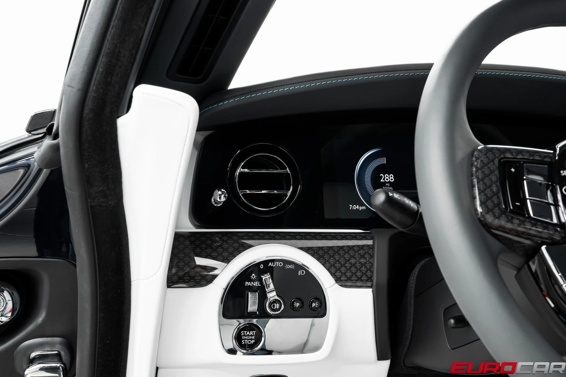 mph022_3691083706_image_23_566d5e78bb