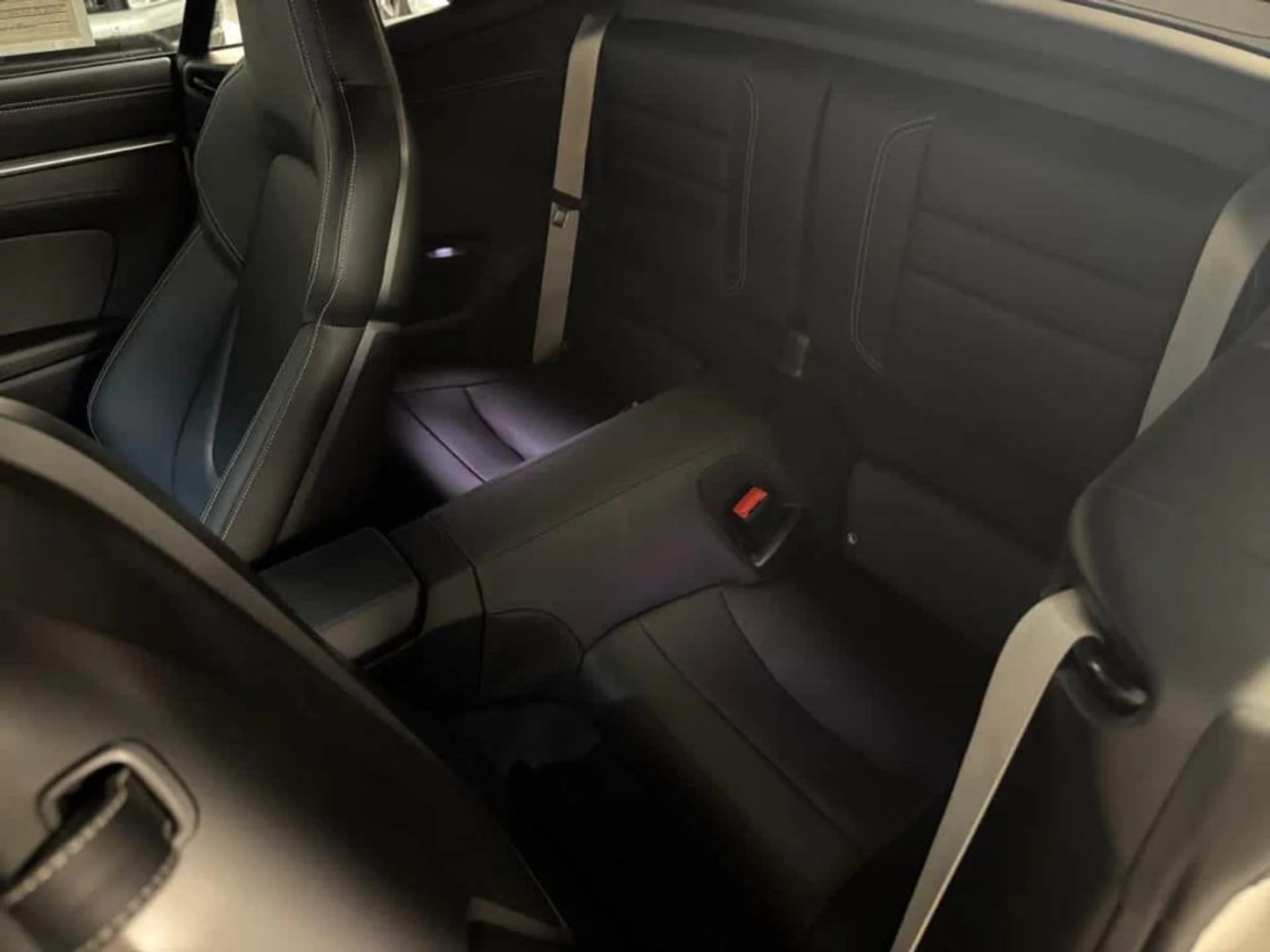 mph022_3692567348_q5mr_D_Dp30_Oz_Y33_SS_Vko_Fgc_XSY_60_3a0d077dd4