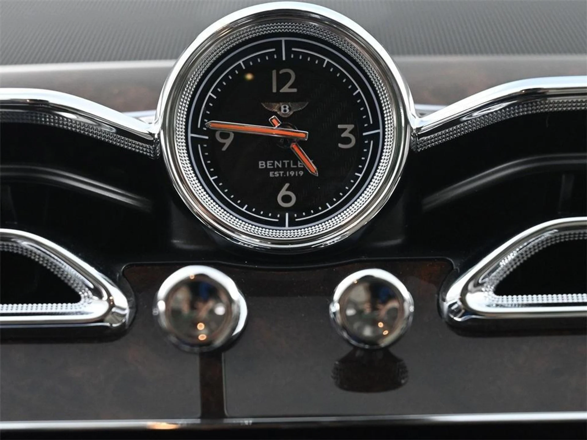 mph022_3695626126_nobap2_KI_Ew_Y5_Xb_Xhfgsz8jnbqrw_d3f25ed155