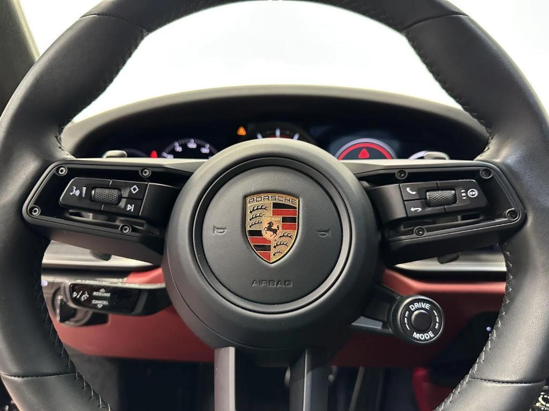 mph022_3707405046_r_Mgm_O5_I_Ik1ch_Hnozj_Ly5_FI_At0_H4_cc6957aa03