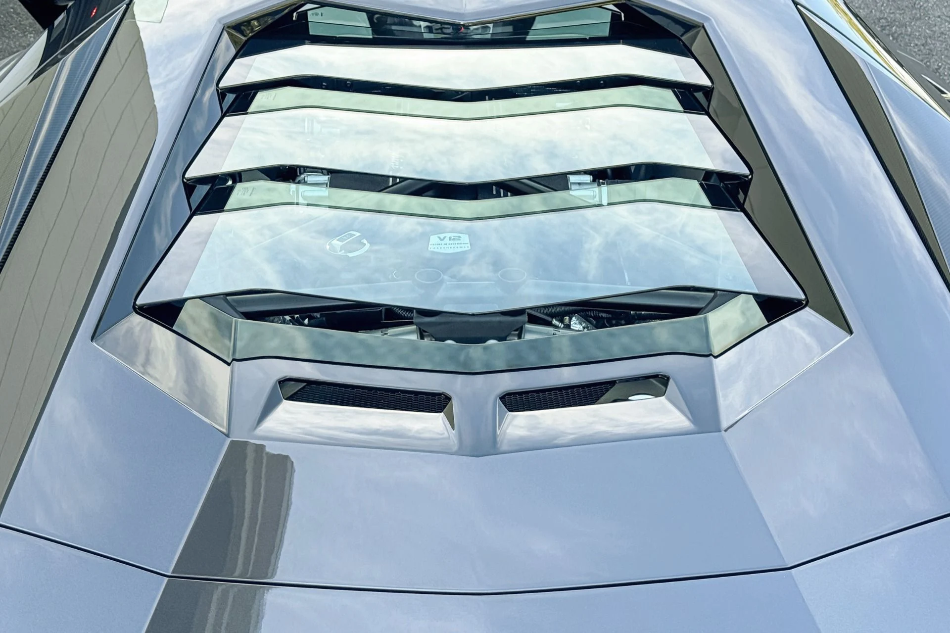 mph022_3708162406_Used_2018_Lamborghini_Aventador_S_LP_740_4_S_1758017826_dd807853d8