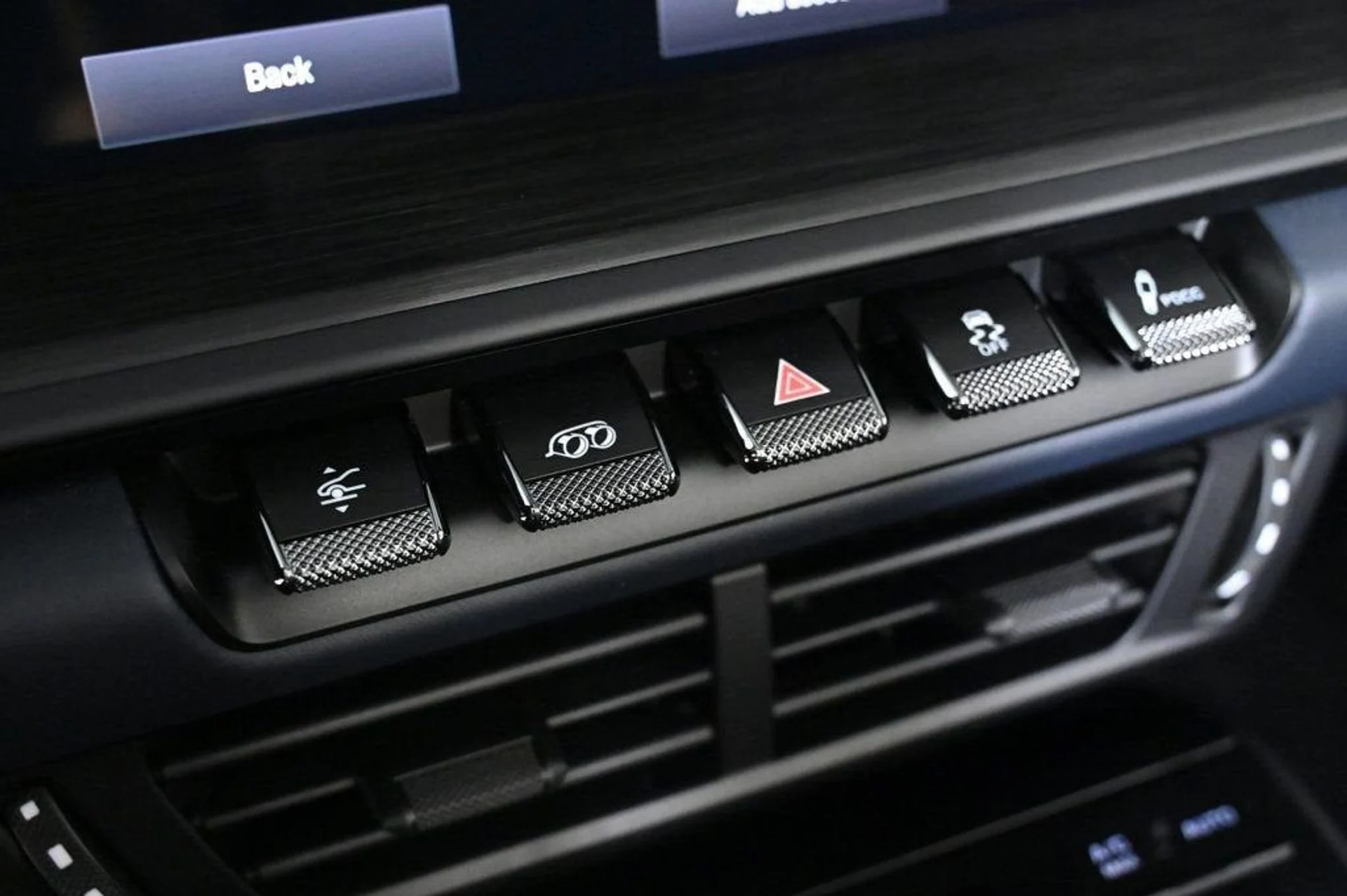 mph022_371303970_fb35d8f0d7024c48bd27ae96c9cfddbf_88c36acc8a