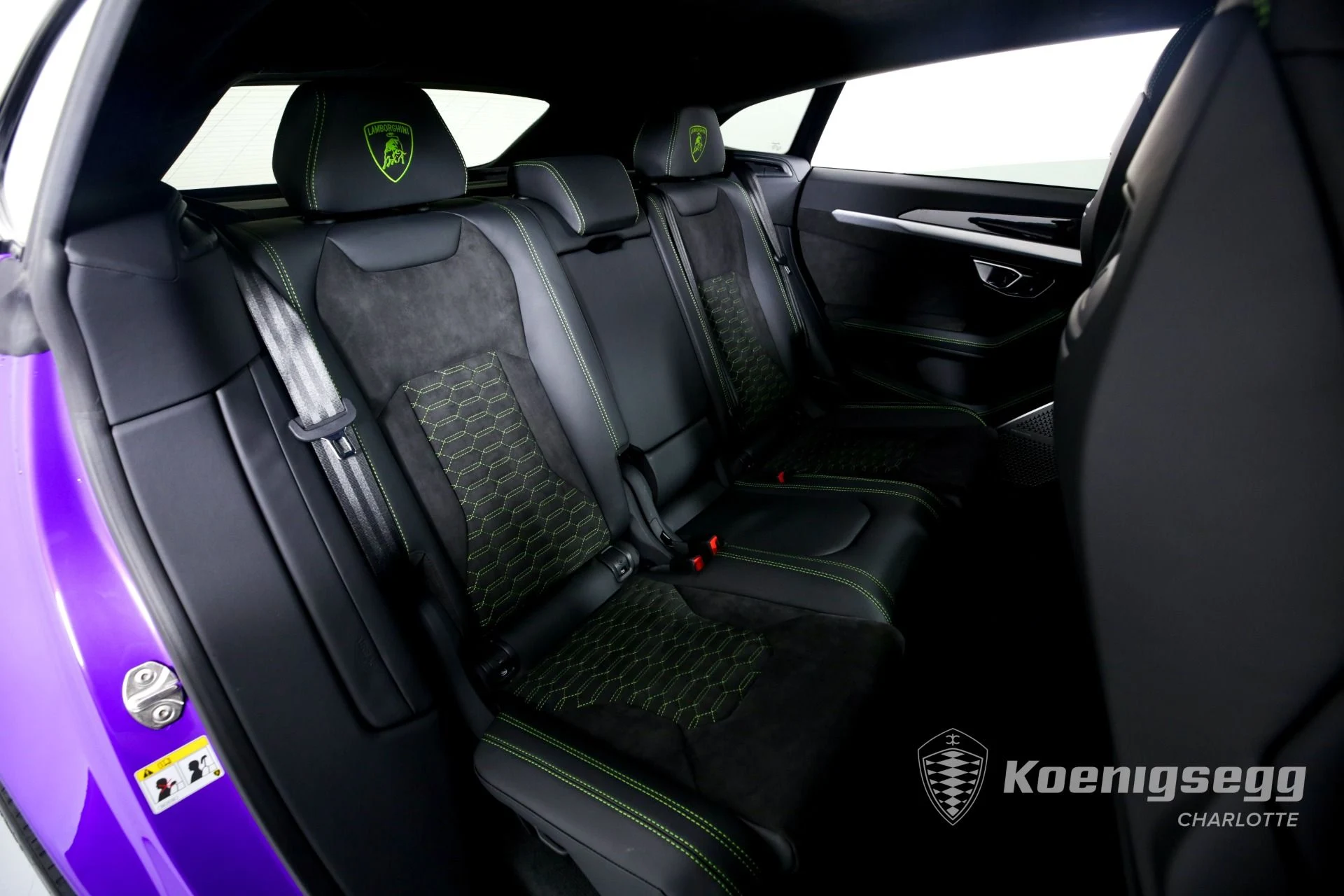 mph022_372109836_Used_2022_Lamborghini_Urus_1671738145_8de12e1c82