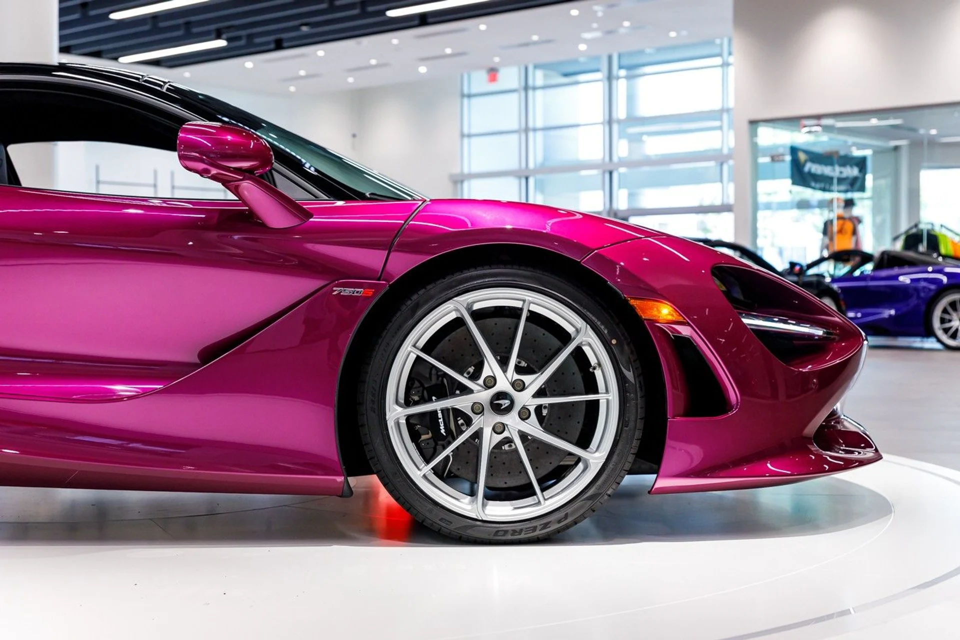 mph022_3727905144_676_p23_l_c2d154d257