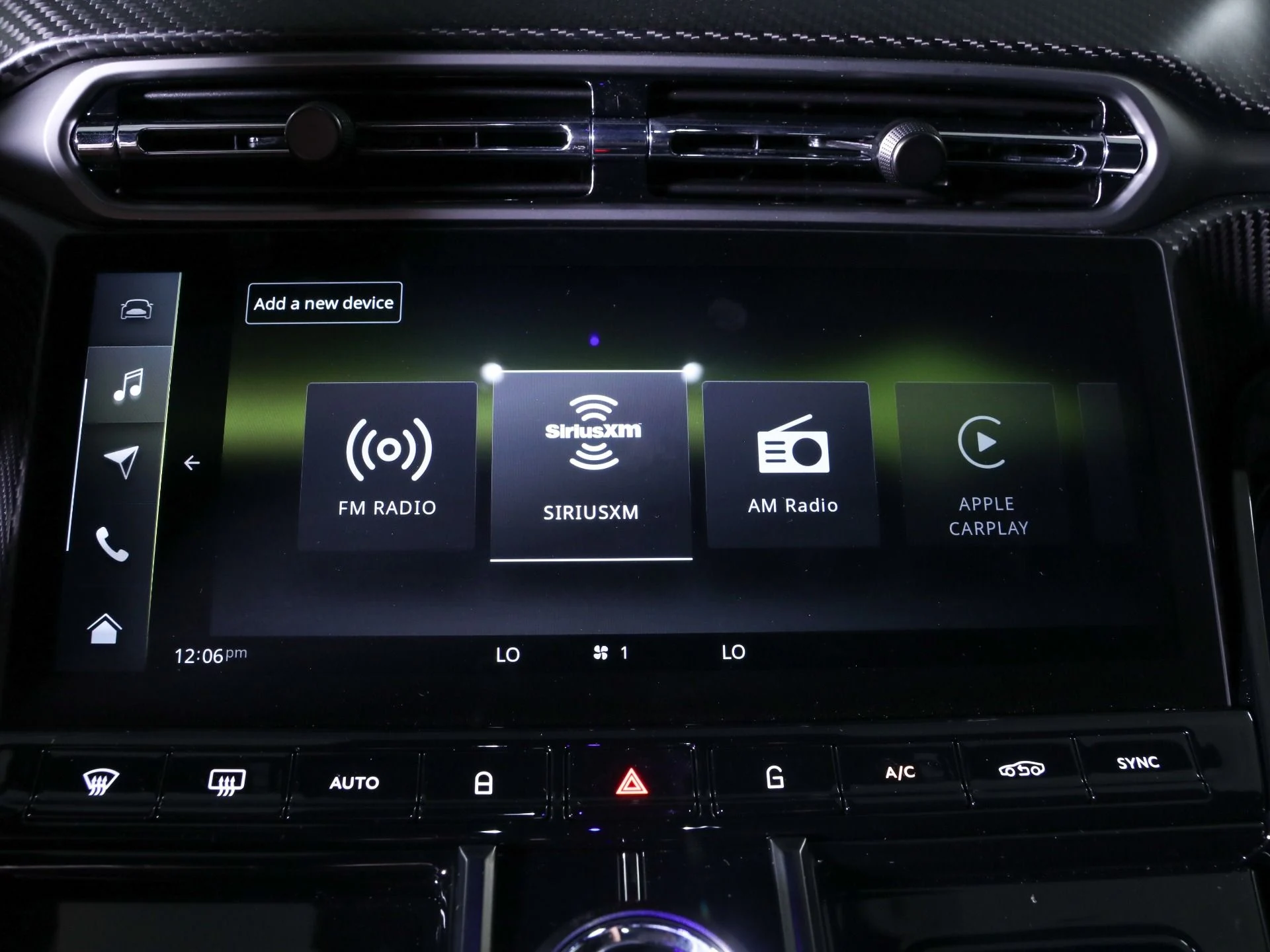 mph022_3738943147_New_2025_Aston_Martin_Vantage_1768457462_63ad36c42f