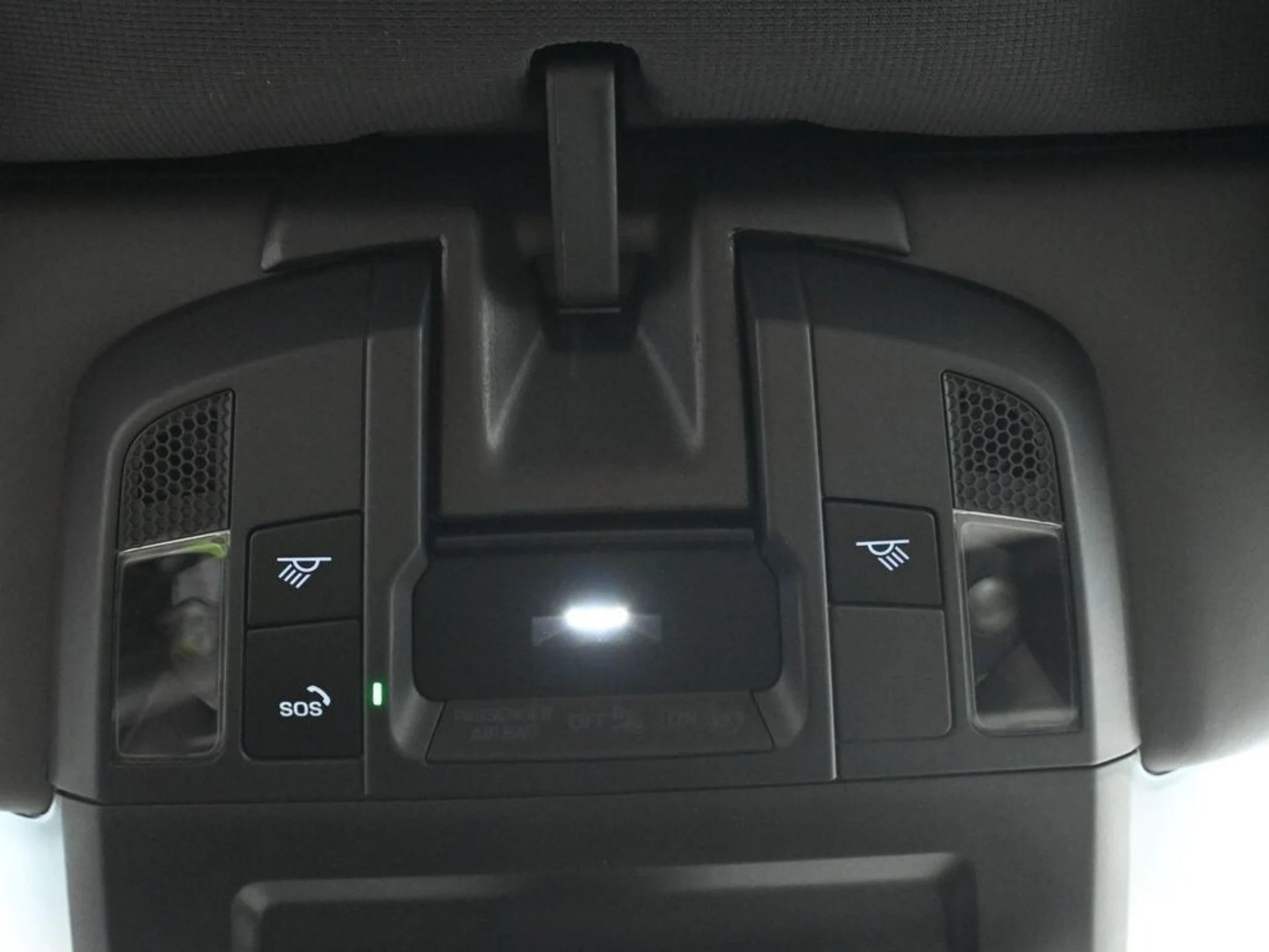 mph022_3747851433_69c834fae380c08954c945e495724db0x_d162b7c62d