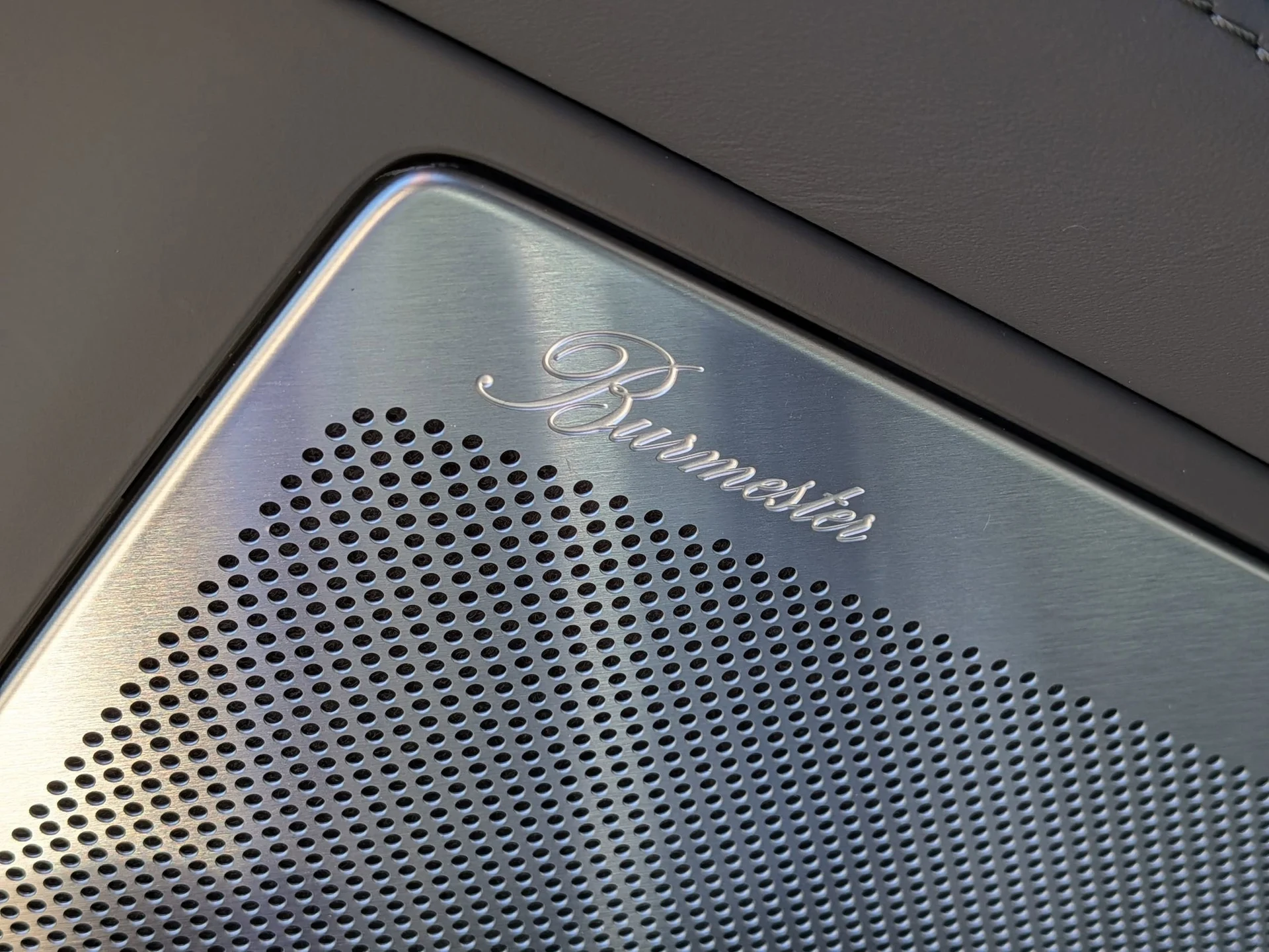 mph022_3756900693_c4f1af94311c408bec62f903692b370ex_96139a3ca5