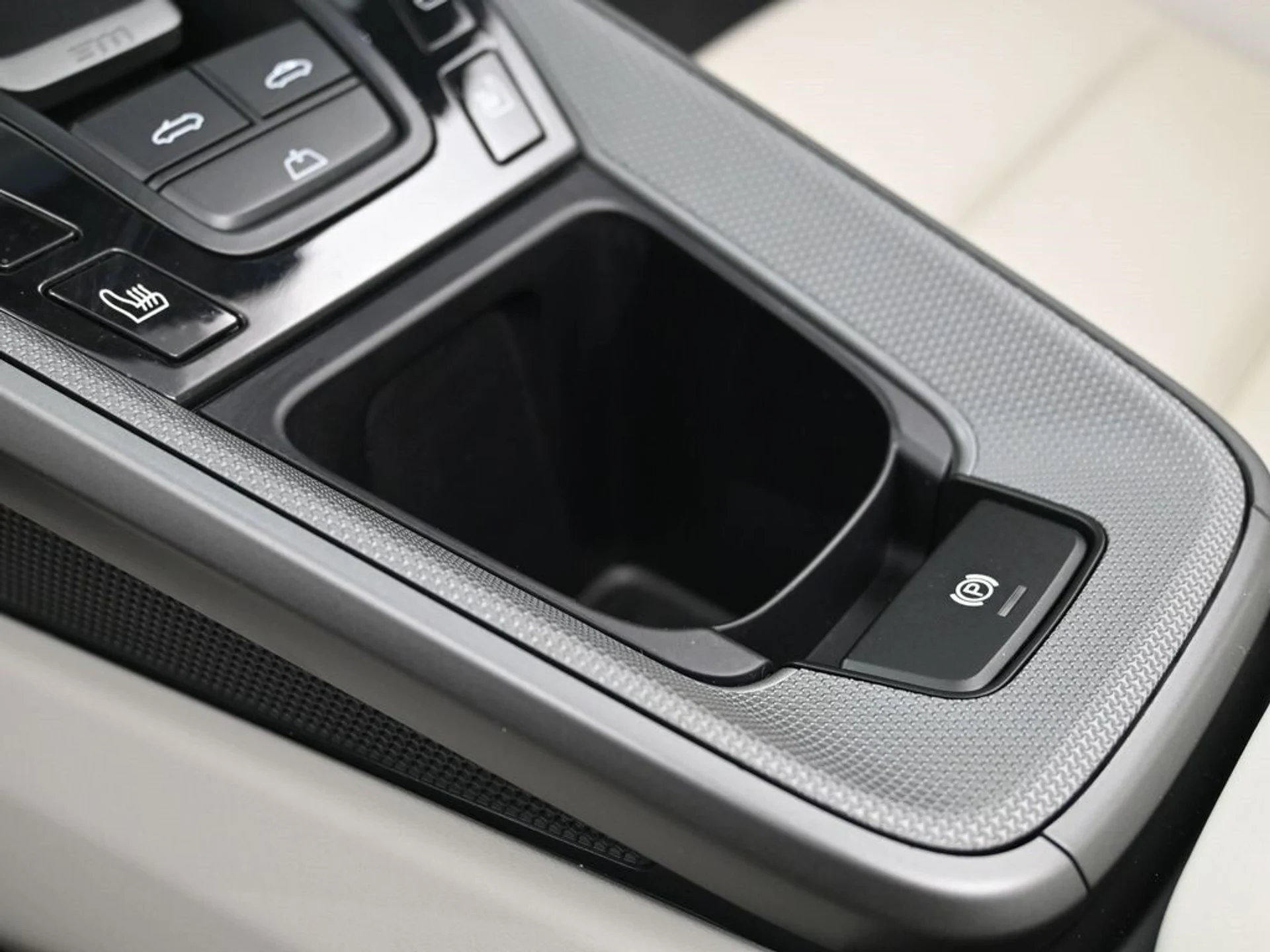 mph022_3761188317_a09aa3ebffd6c266265e42e0d9f7d57ex_eaf37c005e